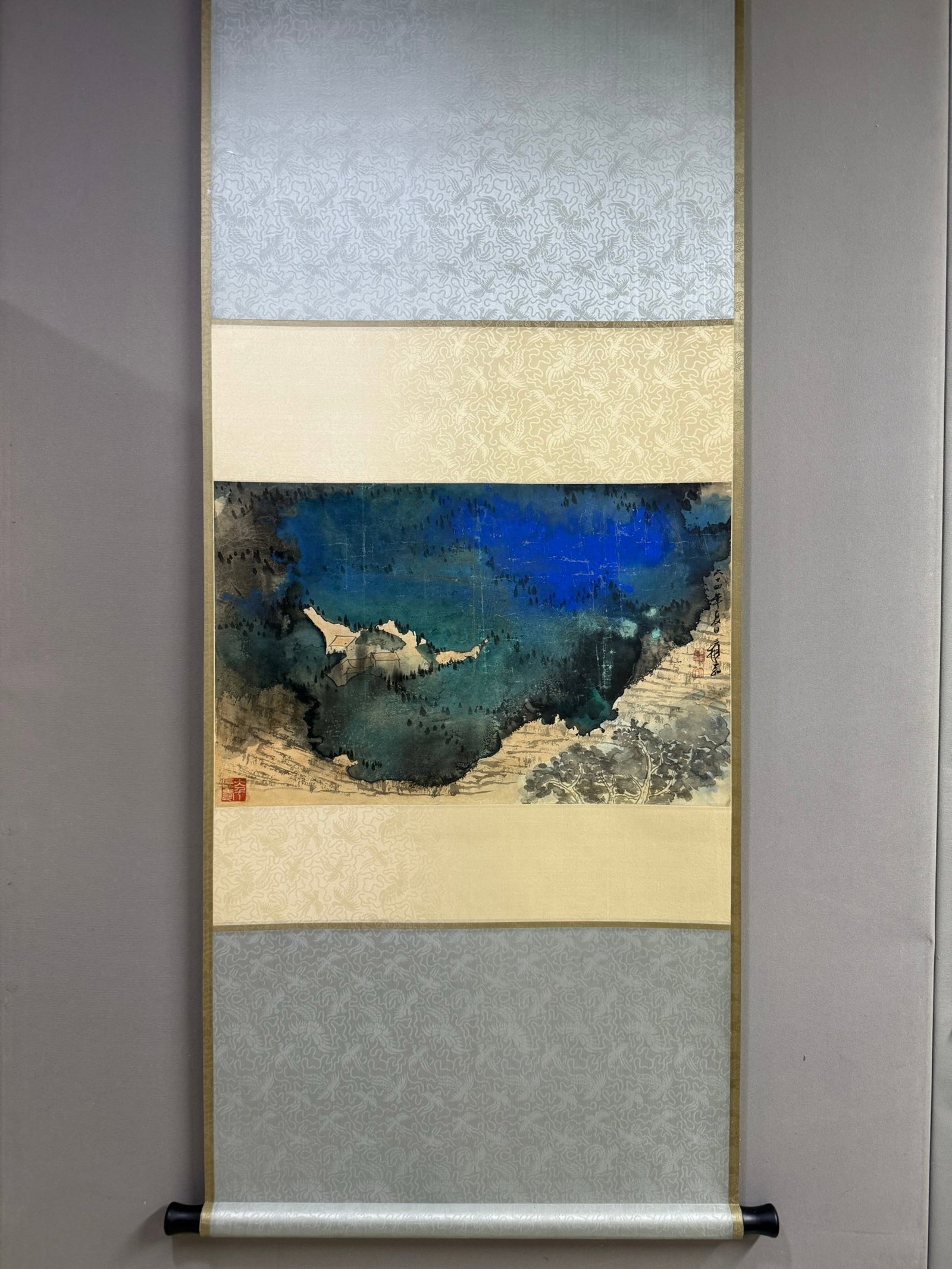 A Chinese Vertical Scroll Ink Painting of Landscape on Paper,Zhang Daqian: A Chinese Vertical Scroll Ink Painting of Landscape on Paper,Zhang Daqian,Size:16.1inx26in 一幅中国水墨山水画立轴,张大