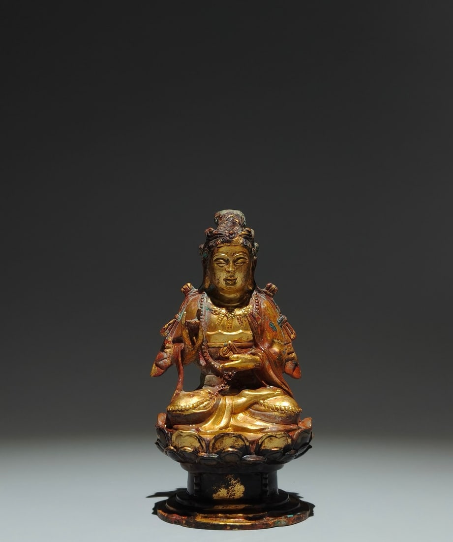 A Solemn Gilt Bronze Statue of Bodhisattva: A Solemn Gilt Bronze Statue of Bodhisattva,Tang Dynasty,China,Size:6.7inx3.3inx3in 铜鎏金菩萨像,中国唐代