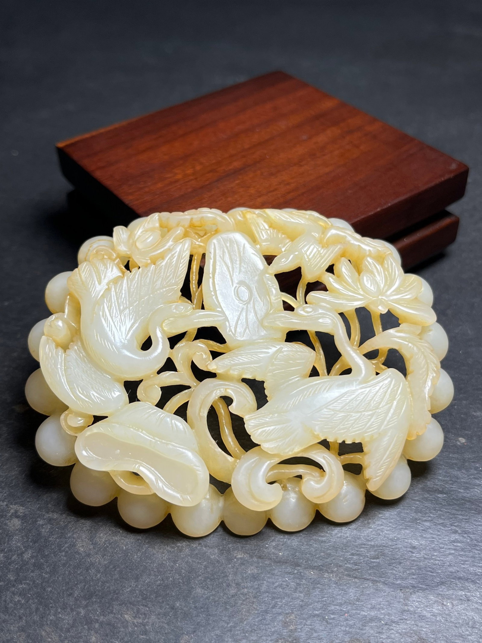 An Exquisite White Jade Crane Pattern Pendant: An Exquisite White Jade Crane Pattern Pendant,Qing Dynasty,China,Size:89mmx11mmx71mm,Weight:66g 白玉鹤纹挂件,中国清代