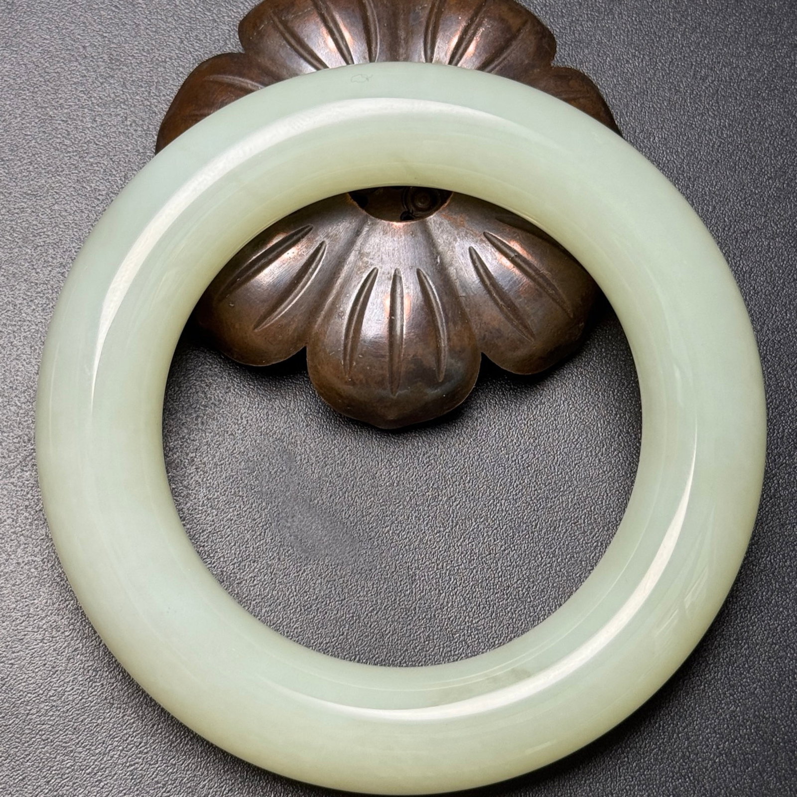 An Exquisite White Jade Bracelets (1 of 6)