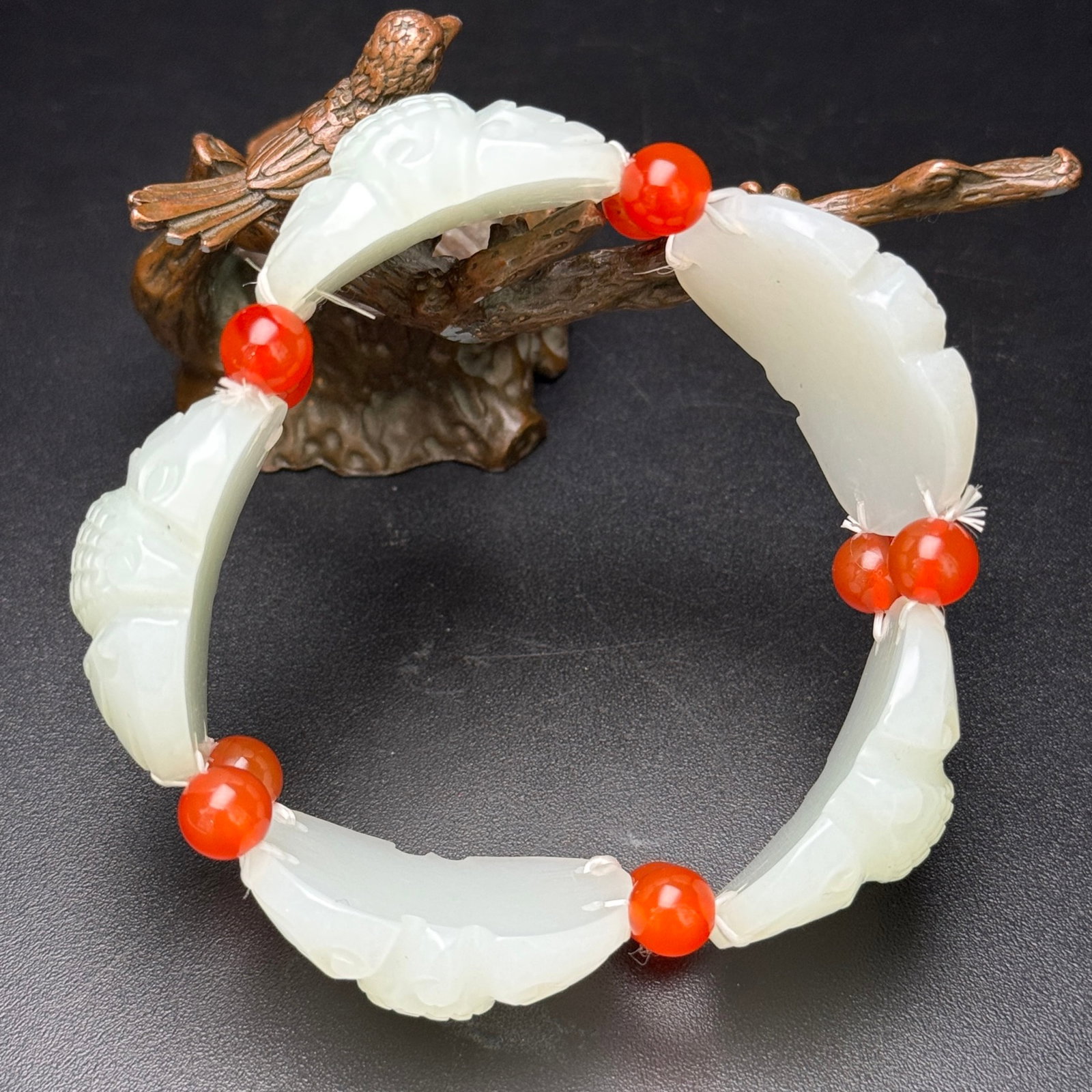 An Exquisite White Jade Bats Pattern Bracelets - 4