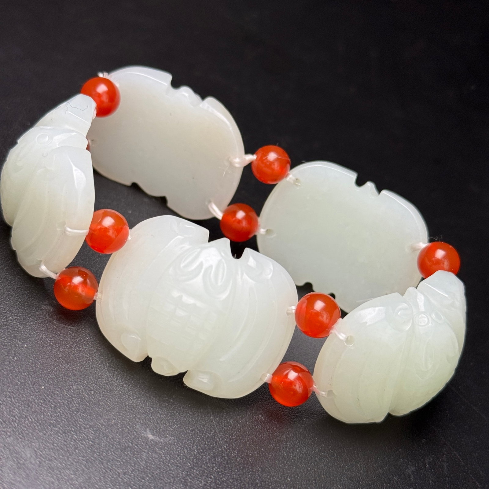An Exquisite White Jade Bats Pattern Bracelets - 6