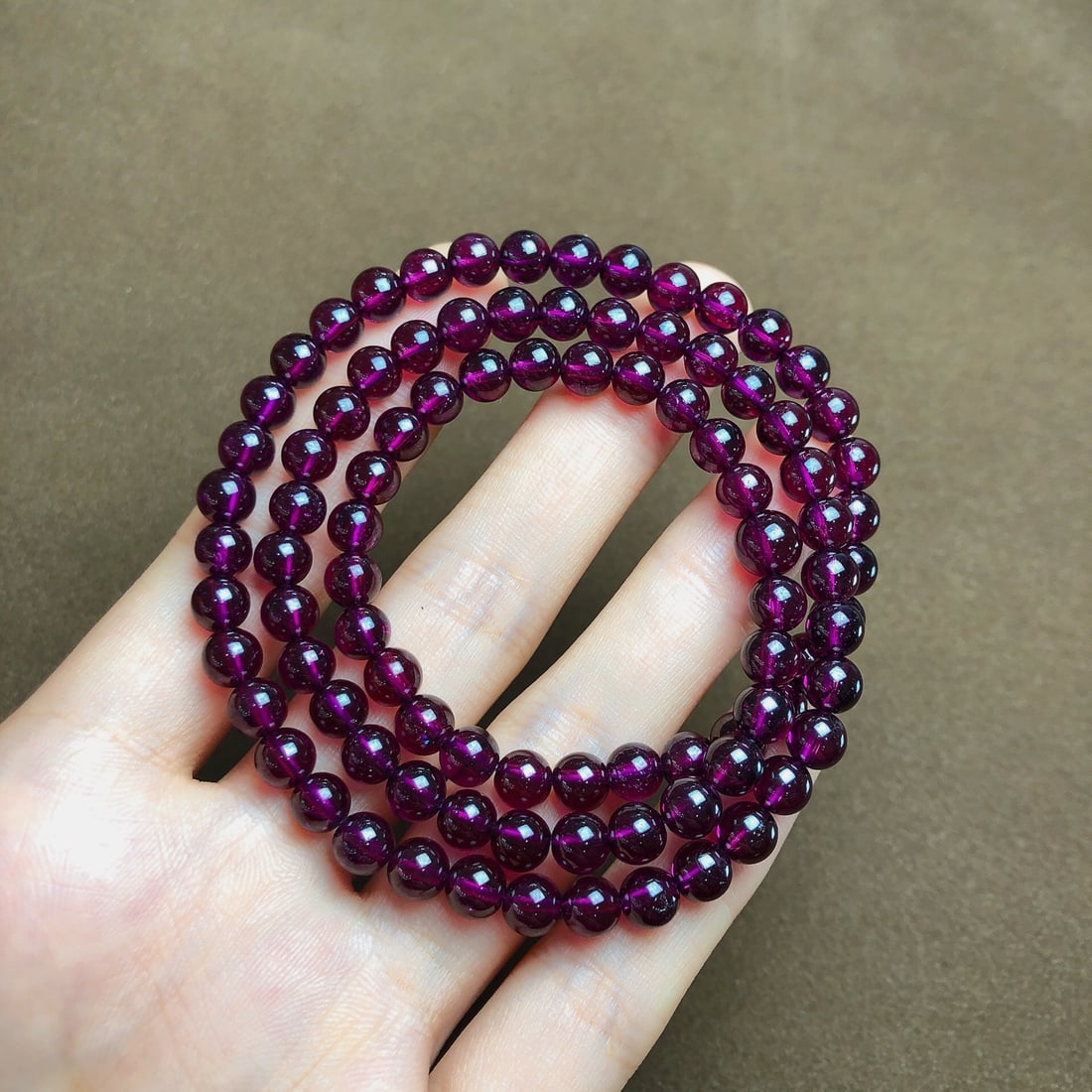 An Exquisite Crystal Bracelets - 2