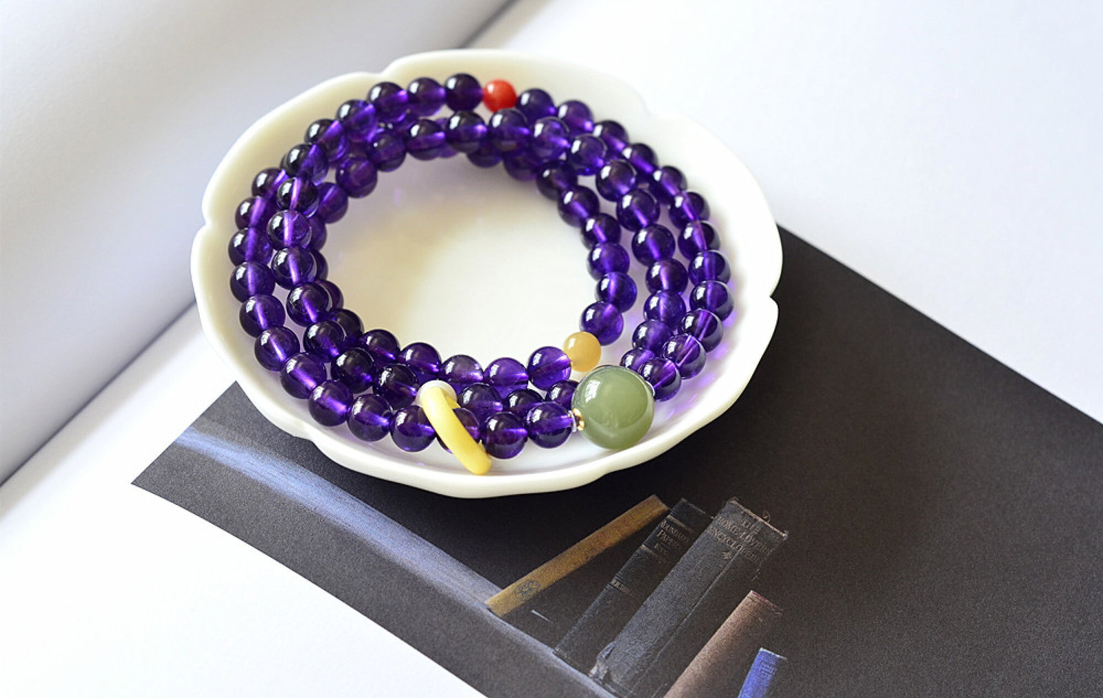 An Exquisite Crystal Bracelets - 3
