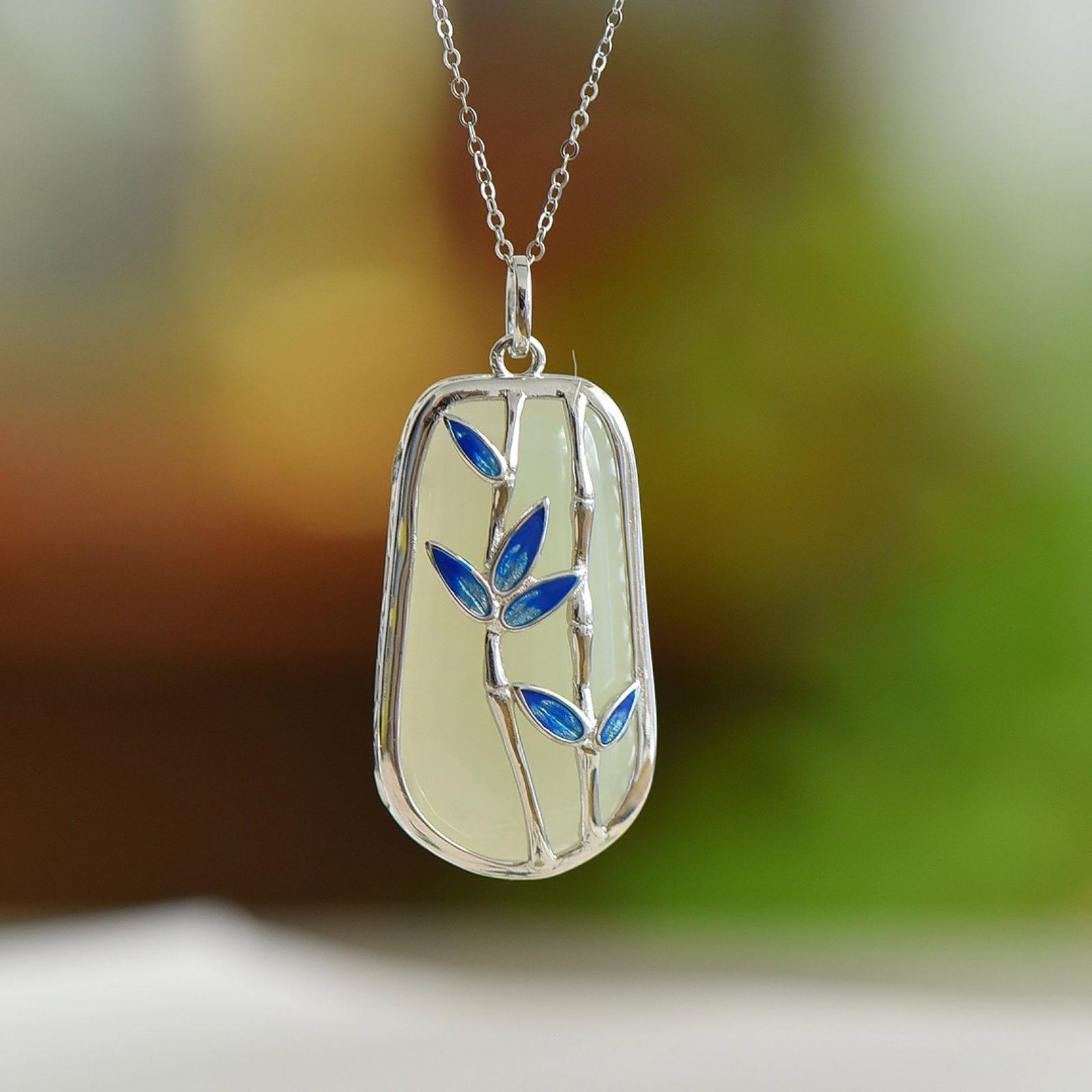 An Exquisite Sterling Silver Inlaid White Jade Enamel Pendant: An Exquisite Sterling Silver Inlaid White Jade Enamel Pendant, 纯银镶白玉珐琅吊坠