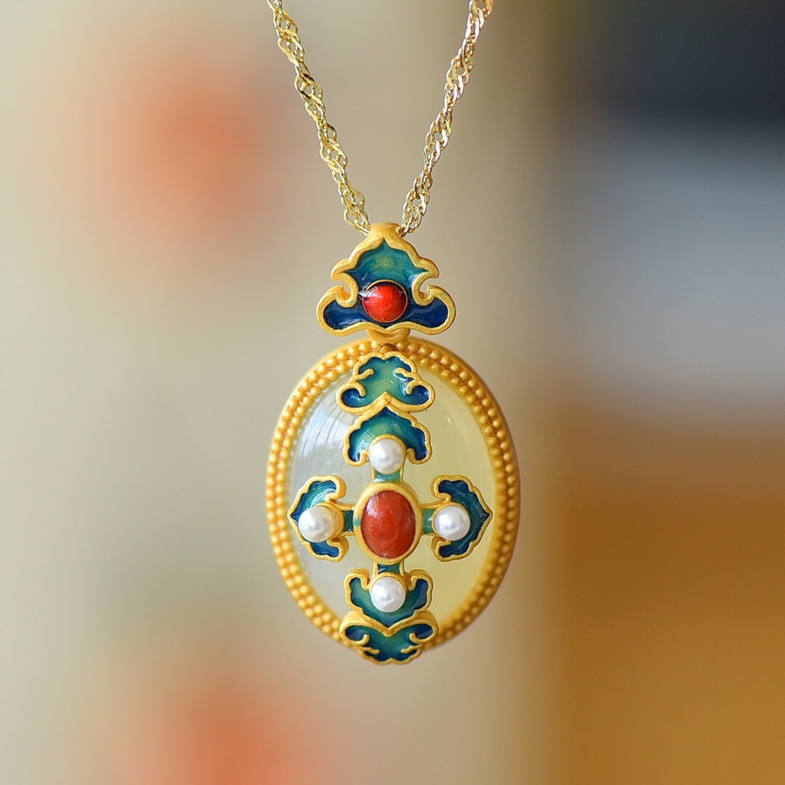 An Exquisite Sterling Silver-Gold Plated Inlaid White Jade Enamel Pendant,Inlaid Pearl: An Exquisite Sterling Silver-Gold Plated Inlaid White Jade Enamel Pendant,Inlaid Pearl 纯银镀金镶白玉珐琅吊坠,嵌珍珠