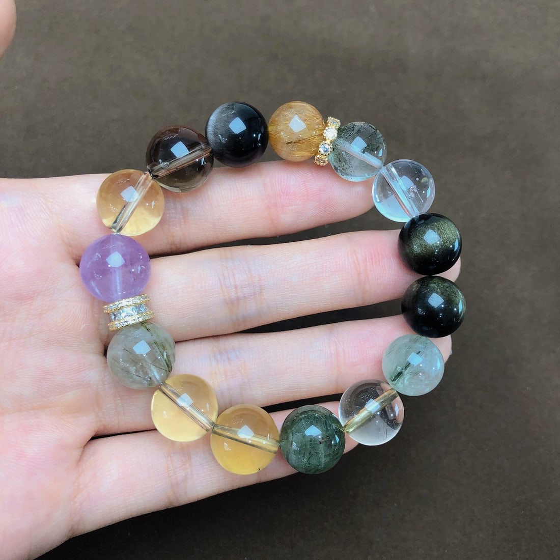 An Exquisite Crystal Bracelets: An Exquisite Crystal Bracelets,Size:12.4mm, Weight:39.9g 水晶手串