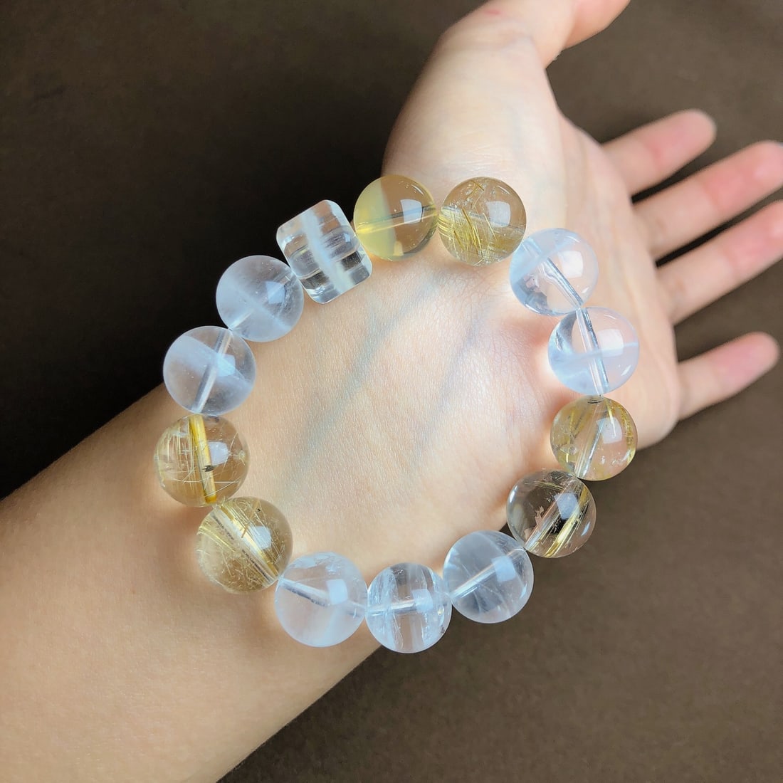 An Exquisite Crystal Bracelets - 3