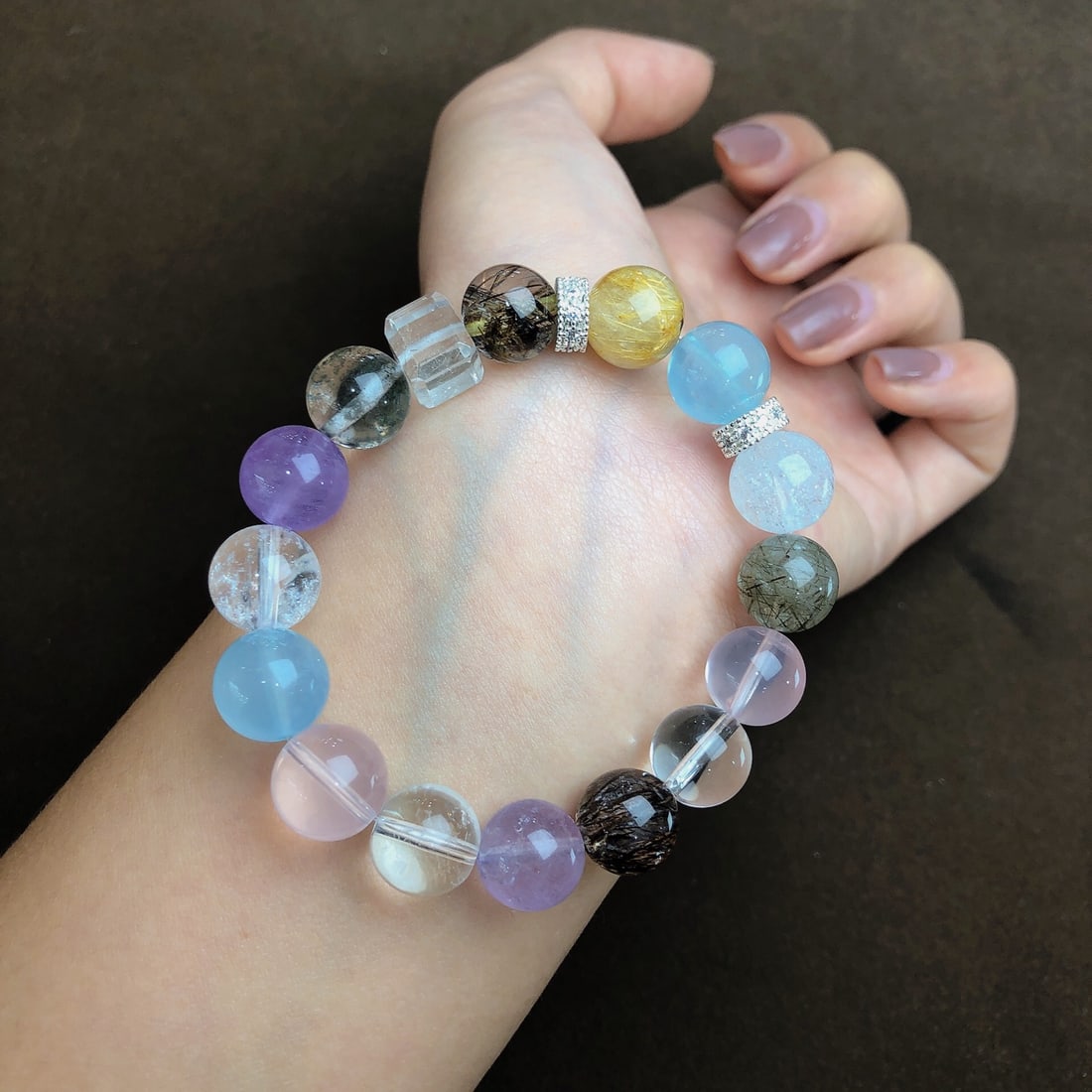 An Exquisite Crystal Bracelets - 2