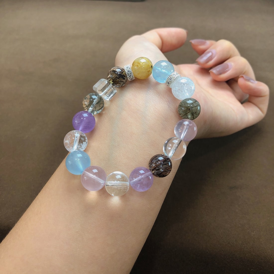 An Exquisite Crystal Bracelets - 4