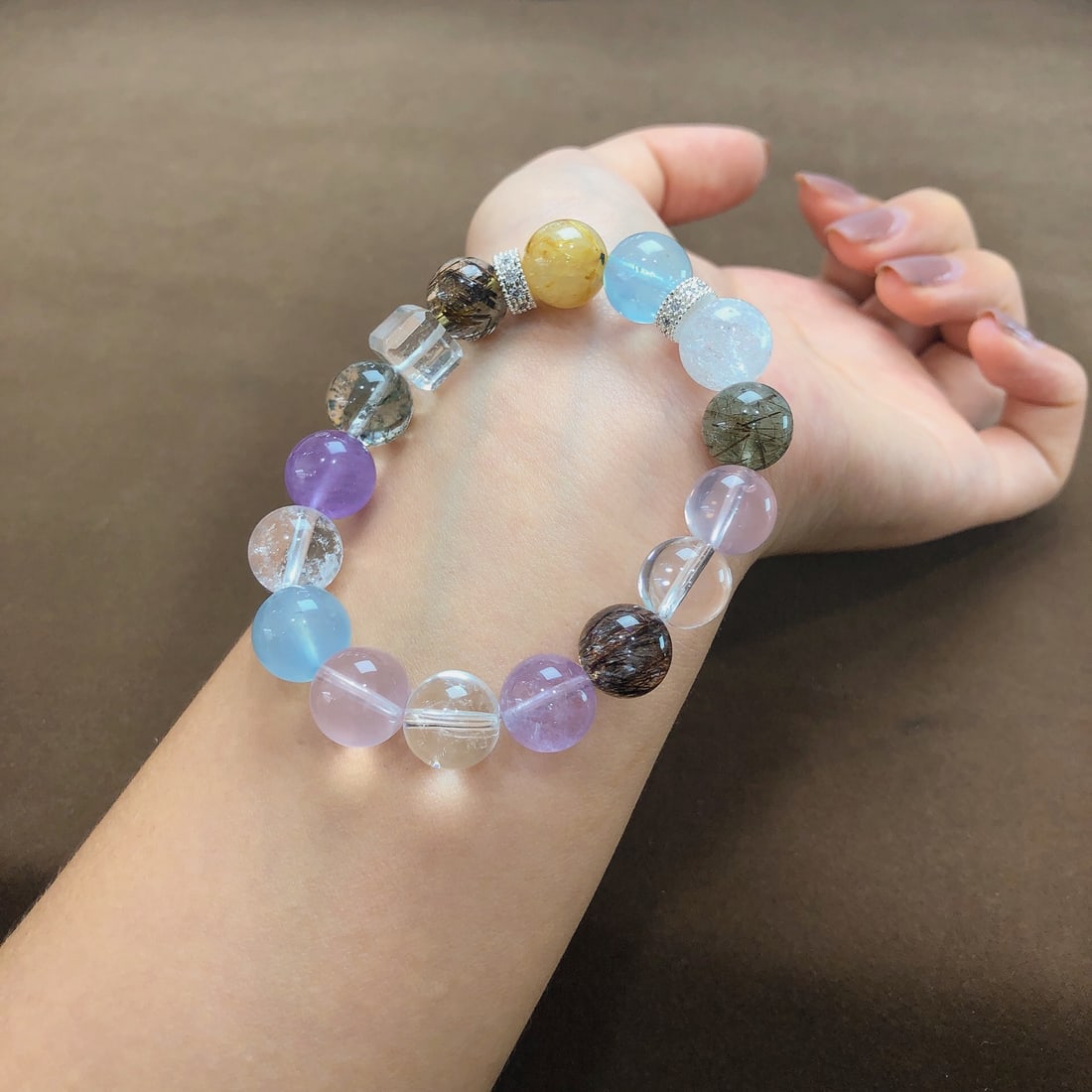 An Exquisite Crystal Bracelets - 5
