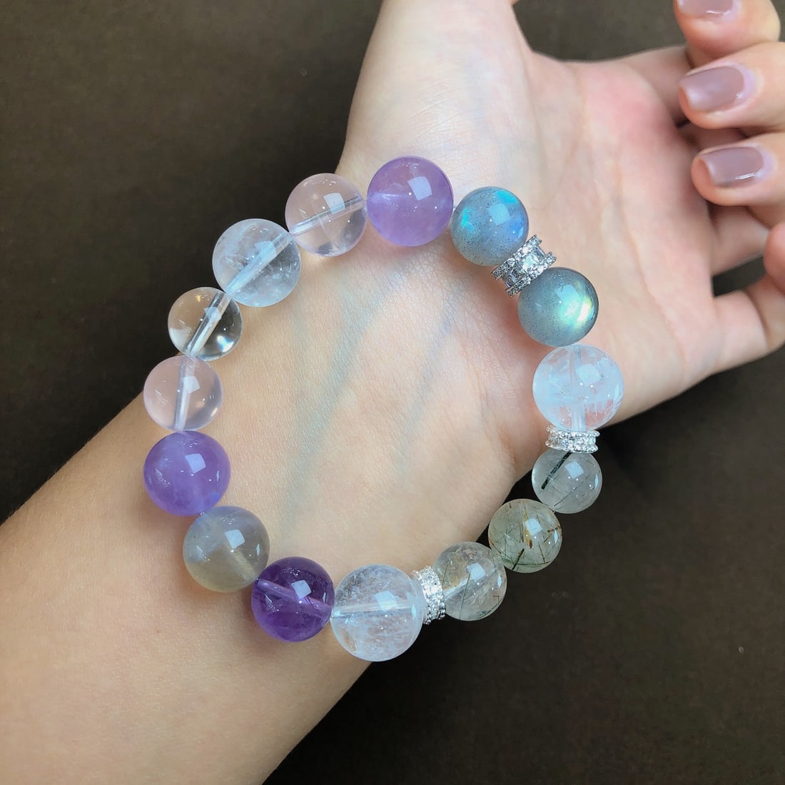 An Exquisite Crystal Bracelets - 3