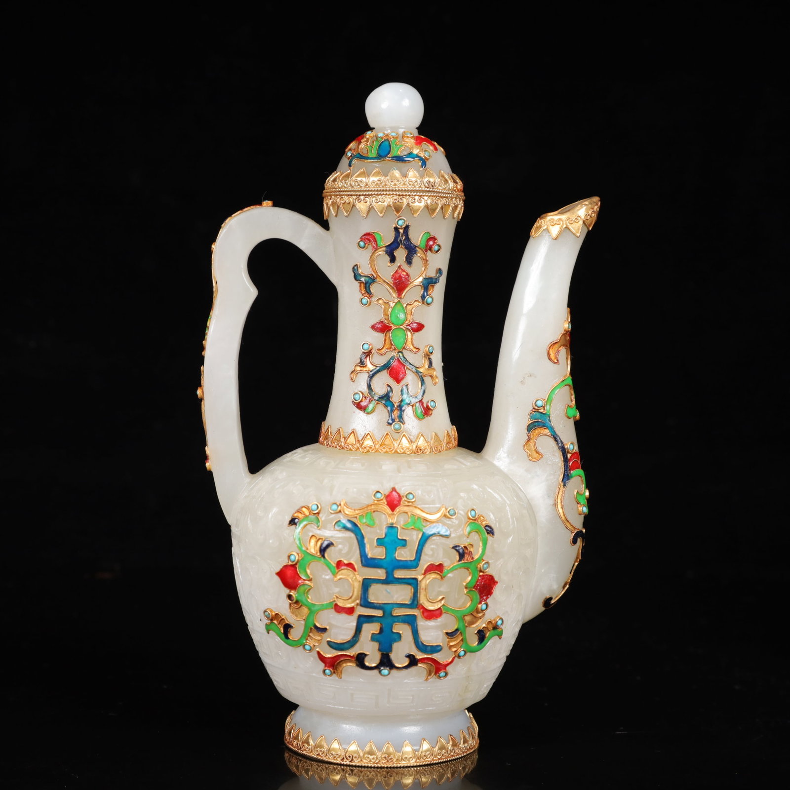 An Exquisite White Jade Inlaid Gems Bats and Peach Pattern Ewer: An Exquisite White Jade Inlaid Gems Bats and Peach Pattern Ewer,Qing Dynasty,China,Size:4.3inx3.5inx7.9in,Weight:750g 白玉嵌百宝福寿纹执壶,&