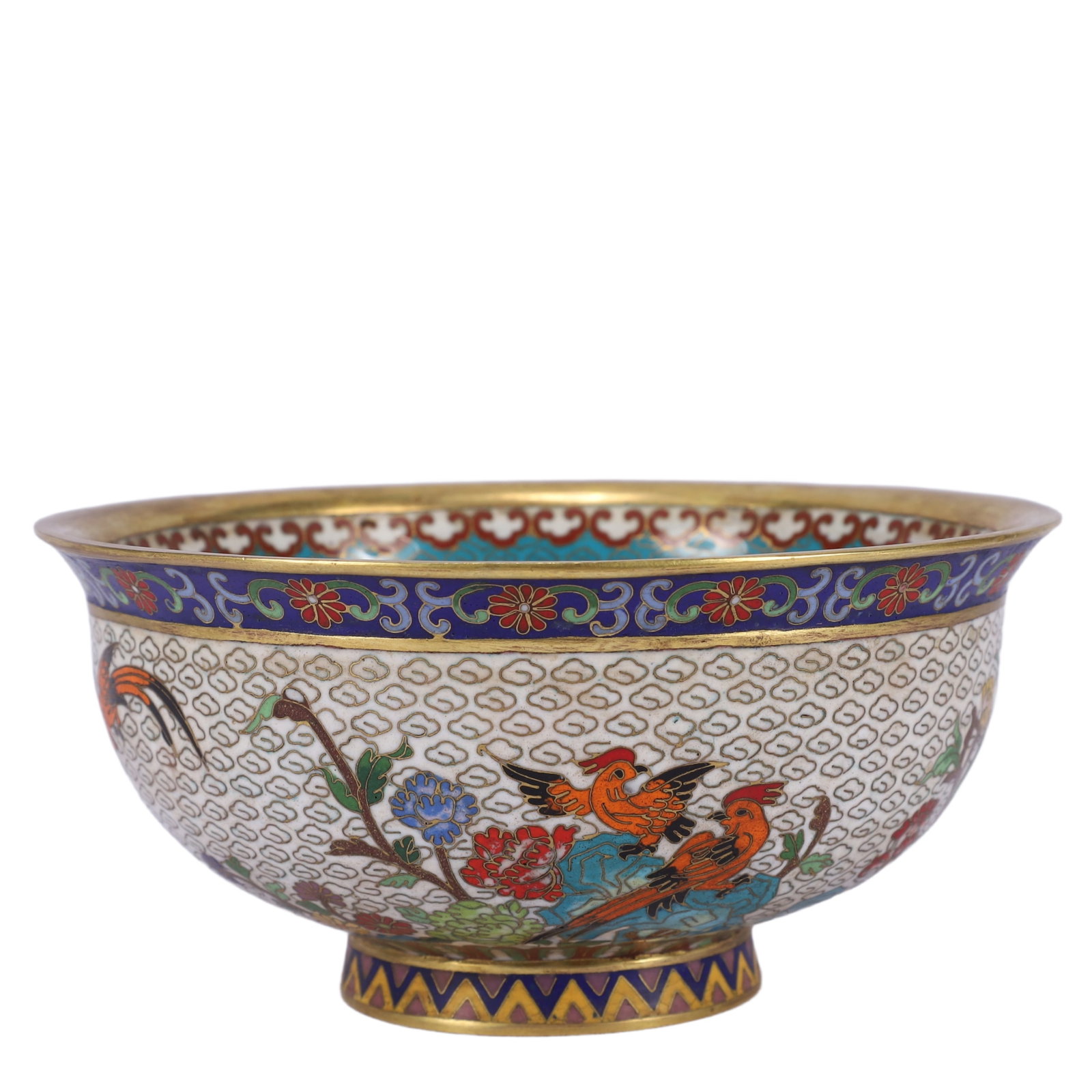 An Exquisite Cloisonne Flower and Bird Pattern Bowl: An Exquisite Cloisonne Flower and Bird Pattern Bowl,Qing Dynasty, China,Qianlong Four-character Mark,Size:7.9inx3.7in,Weight:1900g 景泰蓝花鸟纹碗,中