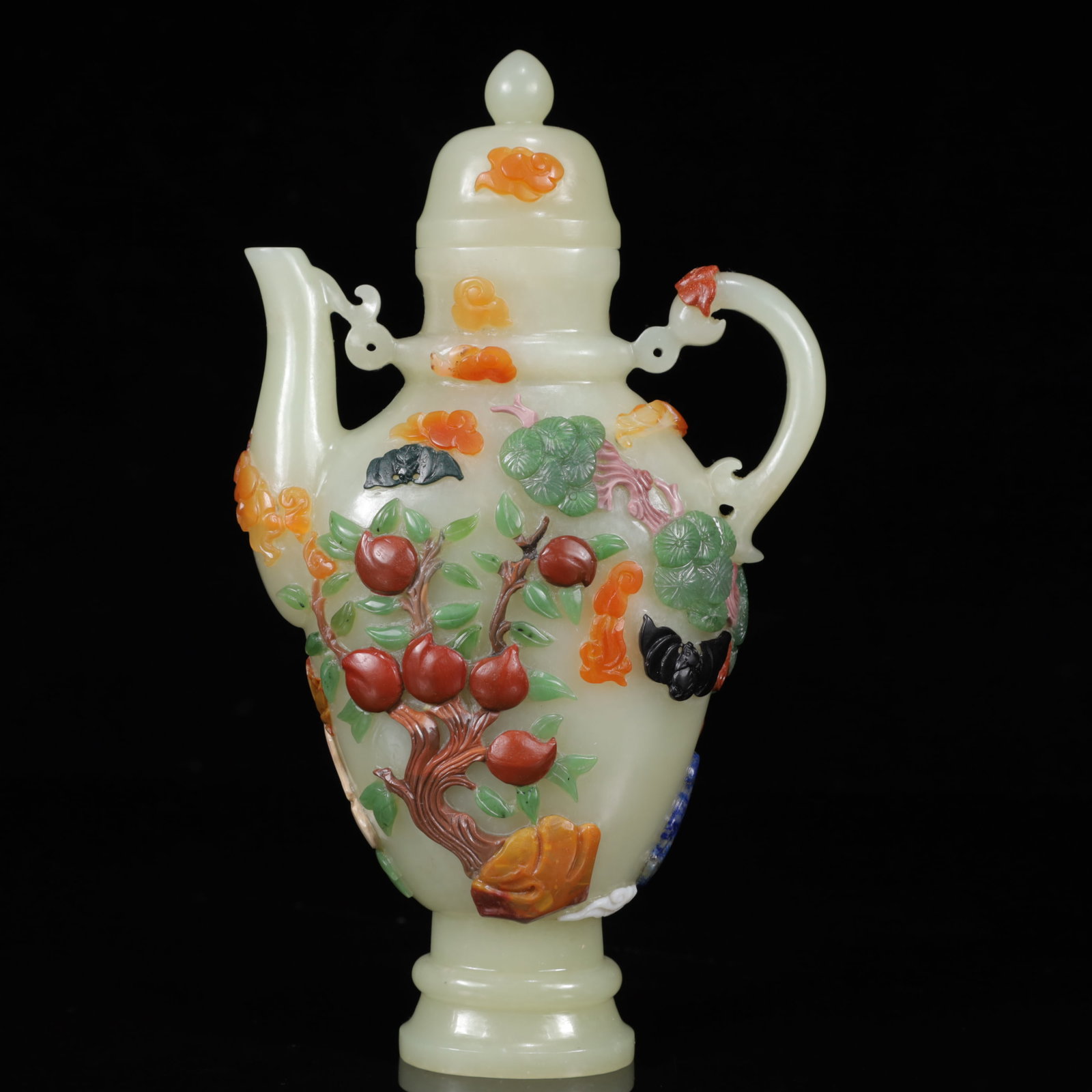 An Exquisite White Jade Inlaid Gems Bats and Peach Pattern Ewer: An Exquisite White Jade Inlaid Gems Bats and Peach Pattern Ewer,Qing Dynasty,China,Size:4.7inx1.6inx7.9in,Weight:400g 白玉嵌百宝蝙蝠桃子纹&#
