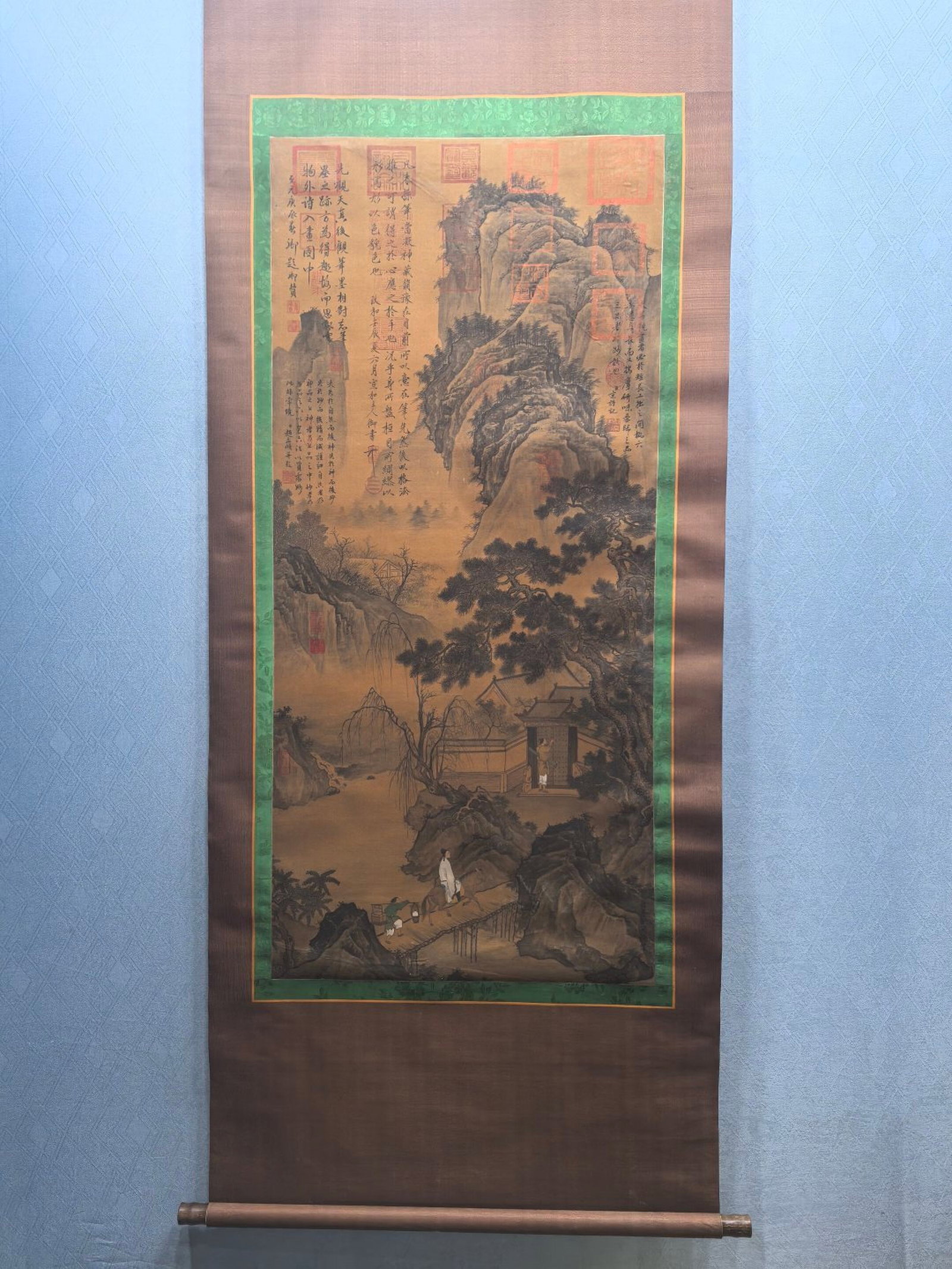 A Chinese Vertical Scroll Ink Painting of Landscape and Figure on Silk,Ou Yangxun: A Chinese Vertical Scroll Ink Painting of Landscape and Figure on Silk,Ou Yangxun,Size:(Without frame)25.2inx54.9in 一幅中国水墨绢本山水