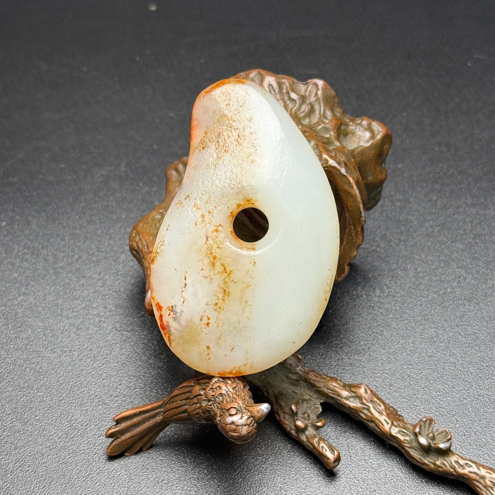 An Exquisite White Jade Pendant (1 of 7)