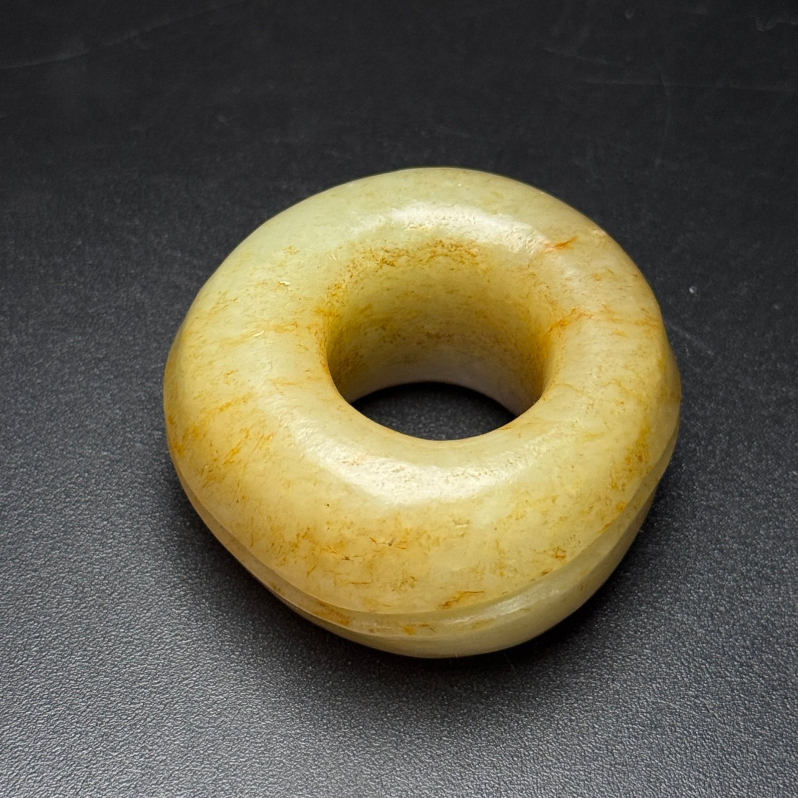 An Exquisite White Jade Pendant (1 of 6)