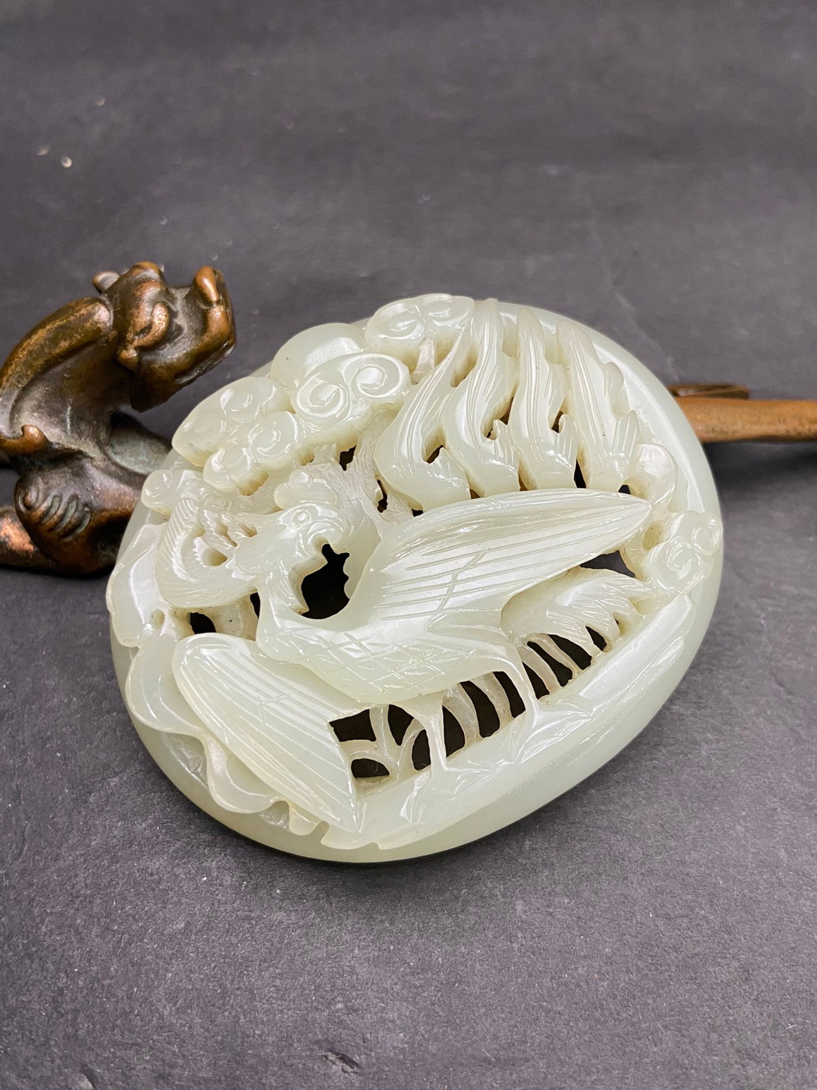 An Exquisite White Jade Phoenix Pattern Pendant - 2
