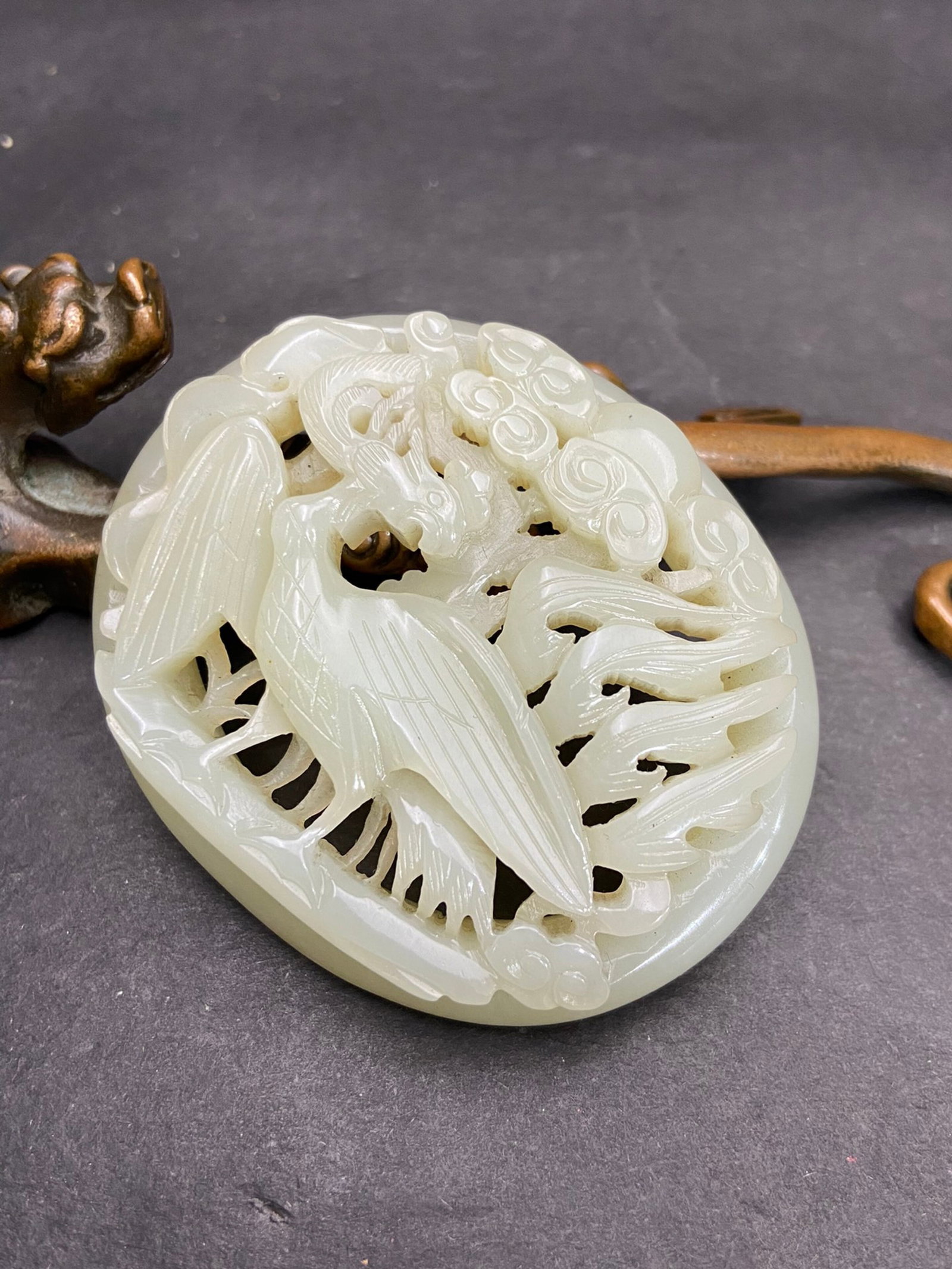 An Exquisite White Jade Phoenix Pattern Pendant - 3
