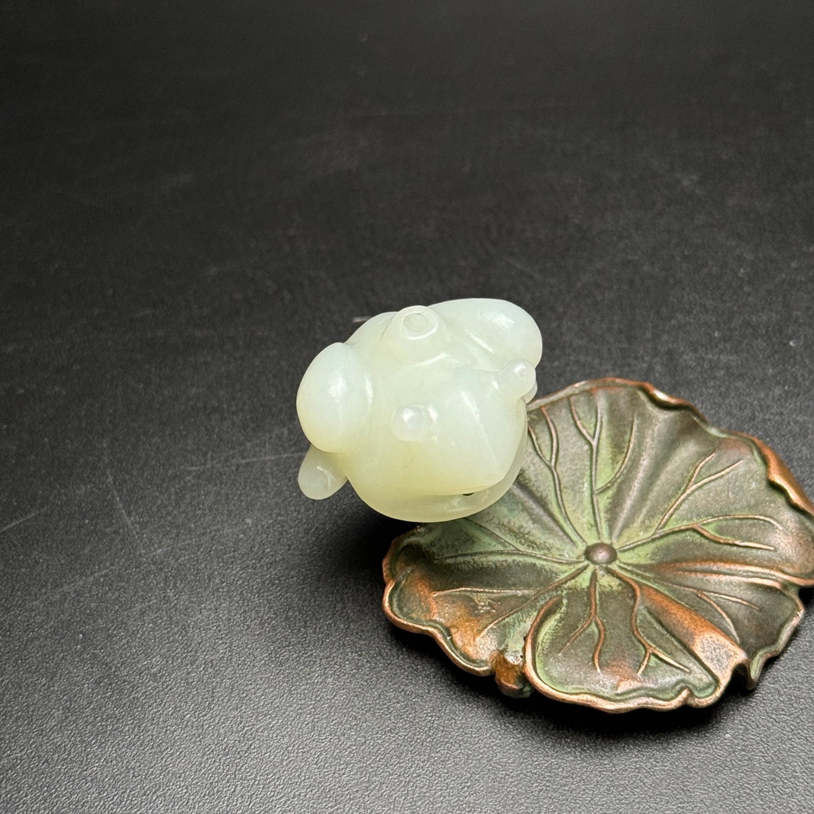 An Exquisite White Jade Frog Pendant (1 of 7)