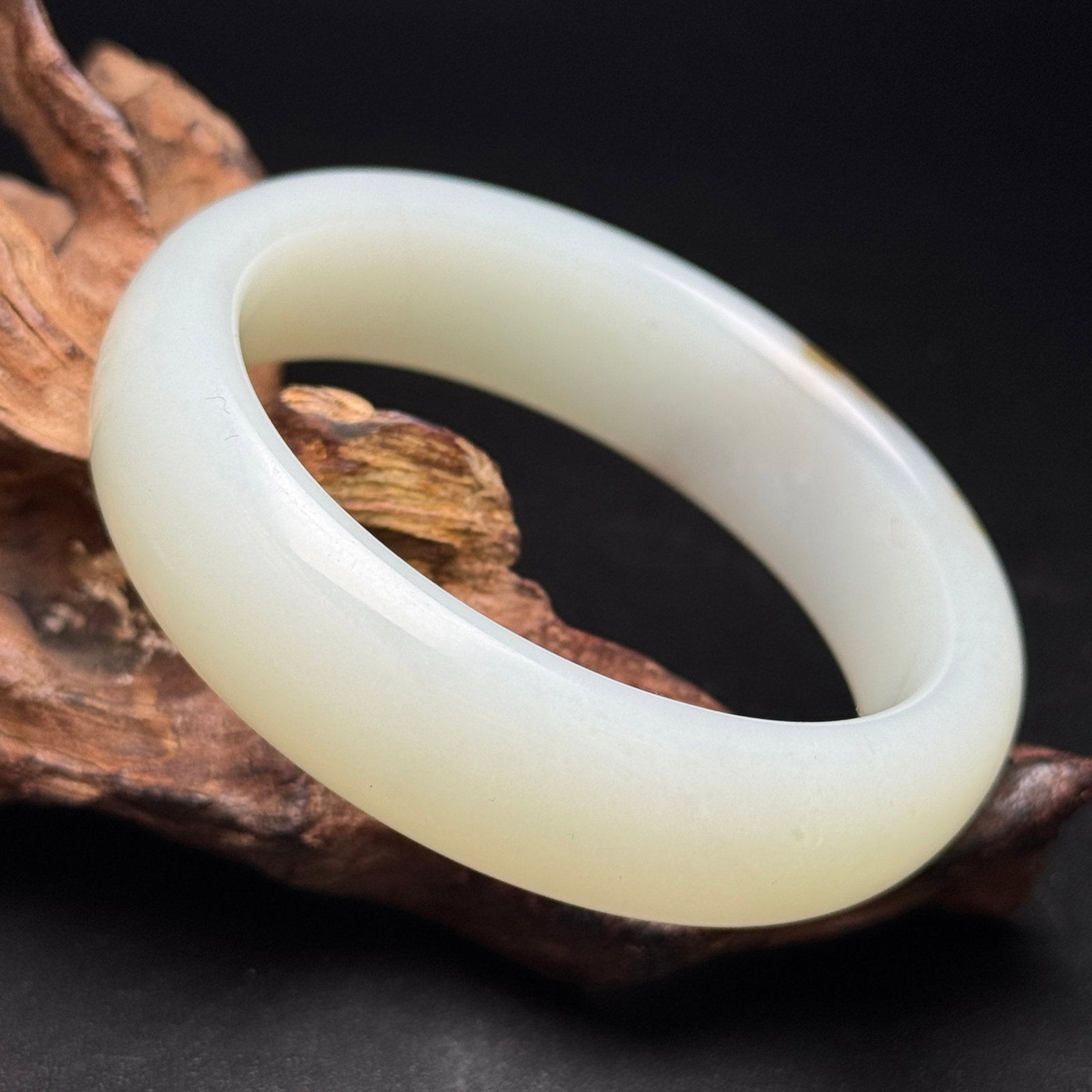 An Exquisite White Jade Bracelets - 3