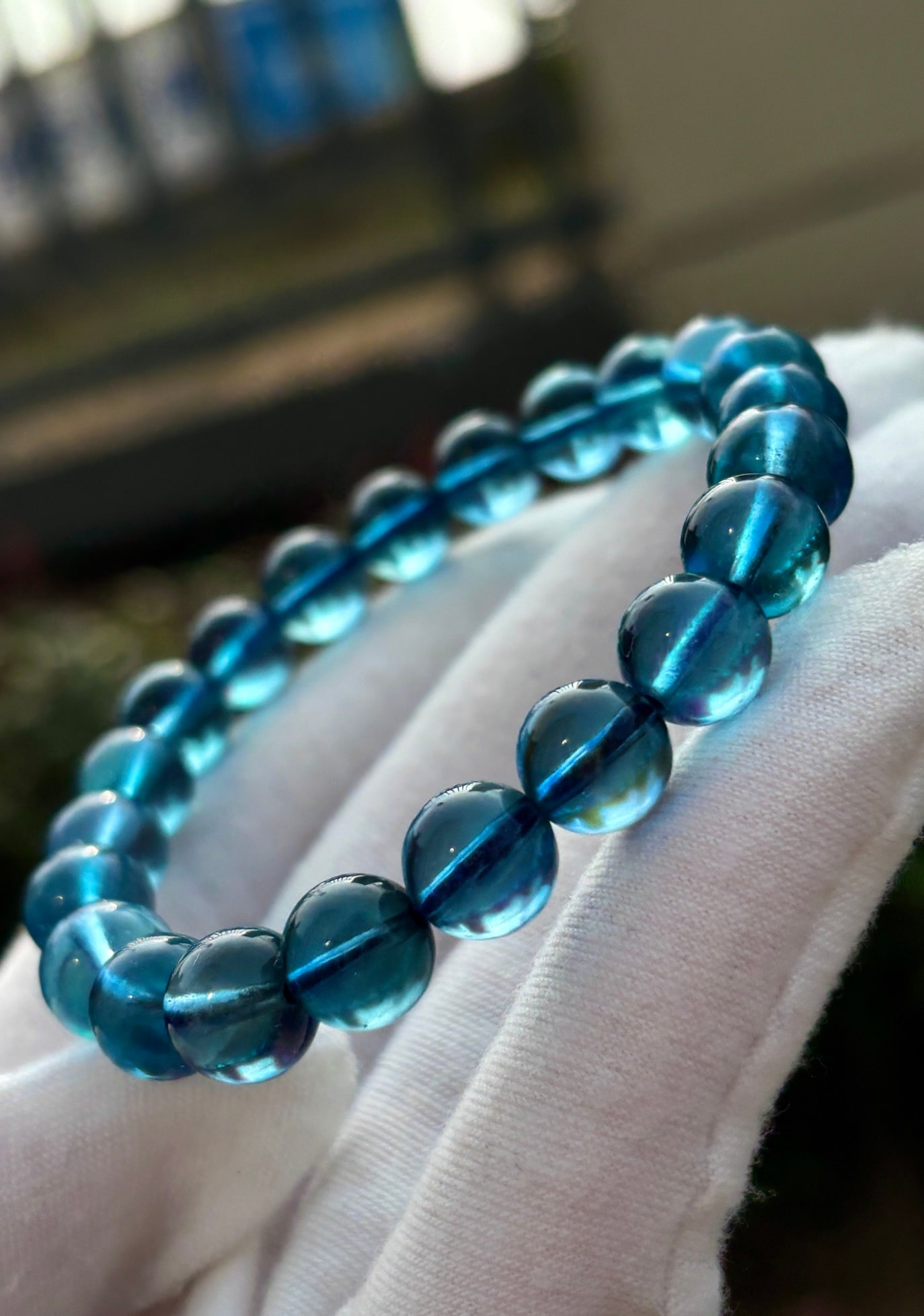 An Exquisite Aquamarine Bracelets: An Exquisite Aquamarine Bracelets,Size:9.3mm22.7g 海蓝宝手串