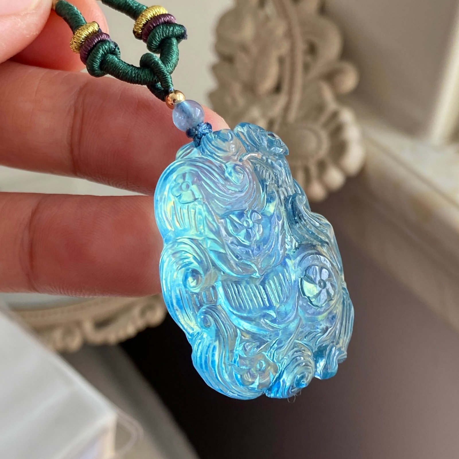 An Exquisite Aquamarine Nine-Tailed Fox Pendant: An Exquisite Aquamarine Nine-Tailed Fox Pendant,Size: 39mmx29mmx9mm,Weight:21.8g 海蓝宝九尾狐吊坠