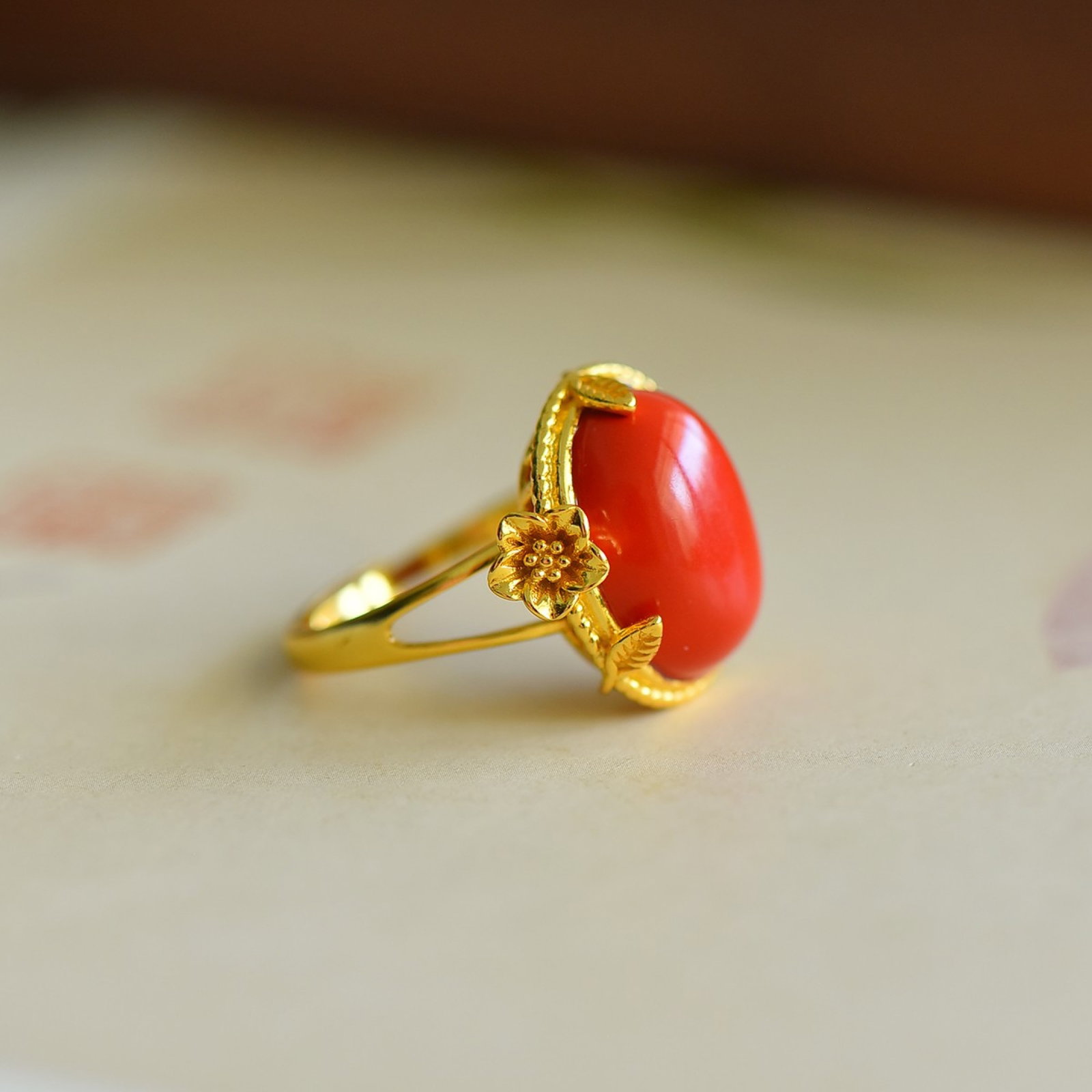 An Exquisite Sterling Silver-Gold Plated Inlaid Cinnabar Ring - 3