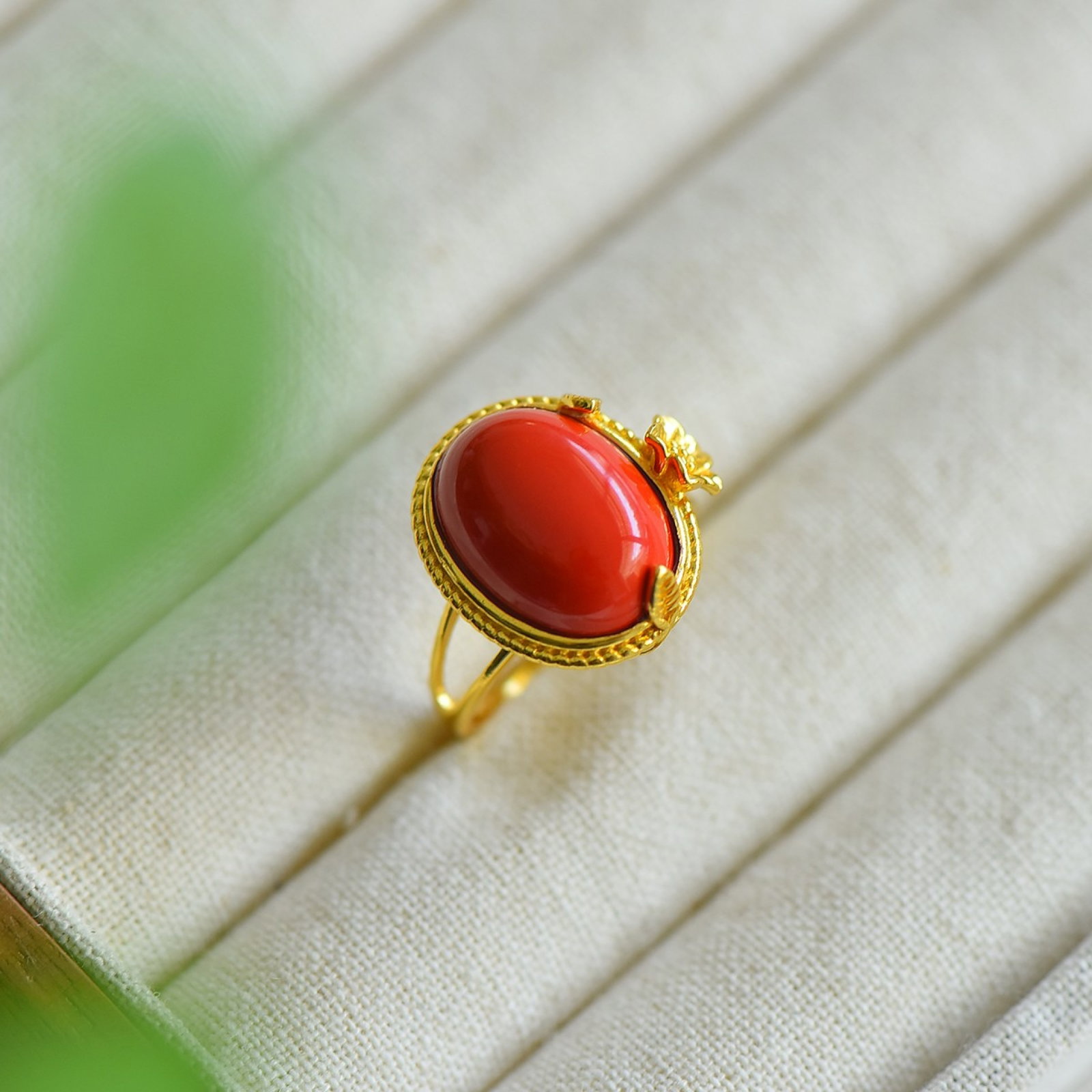 An Exquisite Sterling Silver-Gold Plated Inlaid Cinnabar Ring - 4