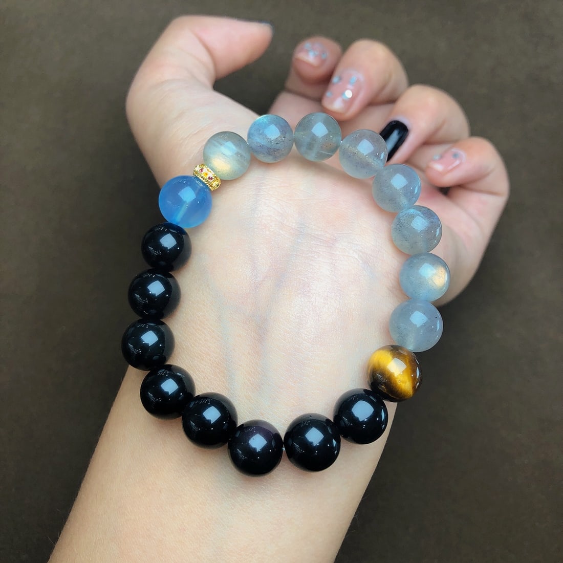 An Exquisite Crystal Obsidian Bracelets (1 of 8)