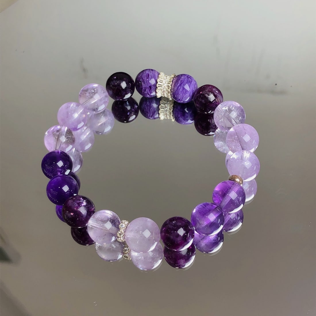 An Exquisite Crystal Bracelets - 8
