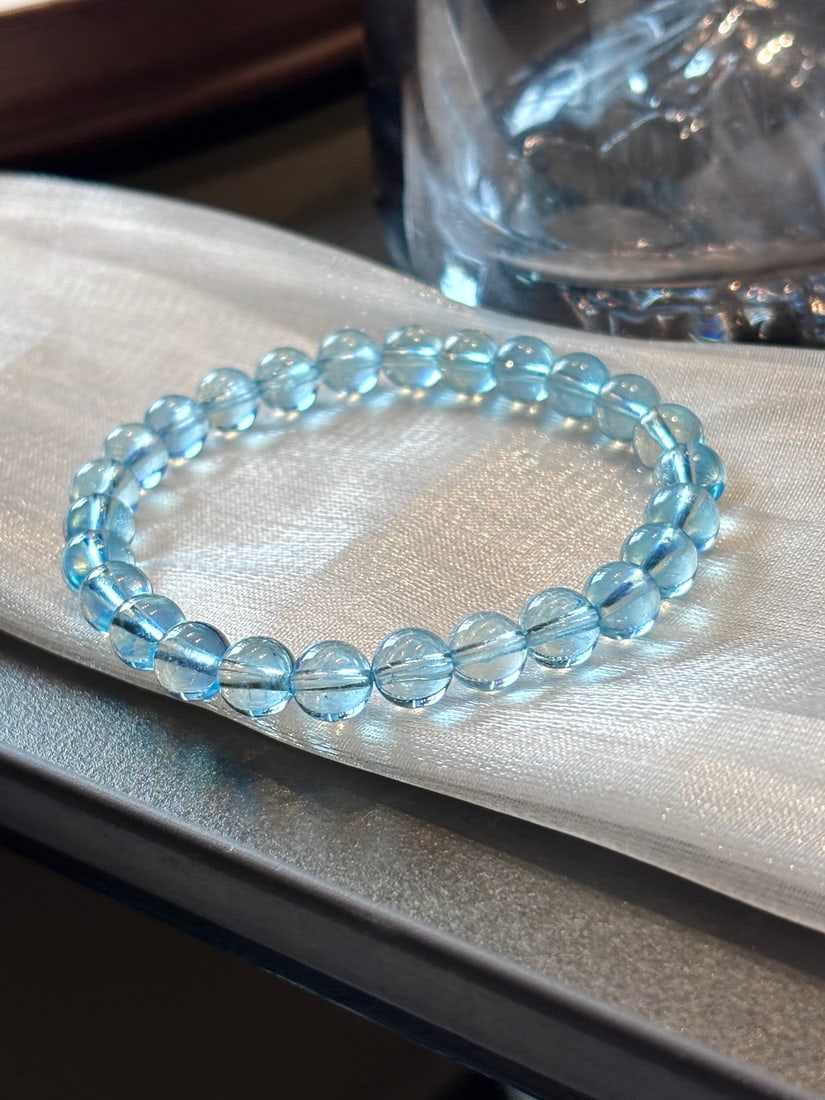An Exquisite Aquamarine Bracelets: An Exquisite Aquamarine Bracelets,Size:7.1mm,Weight:12.5g 海蓝宝手串