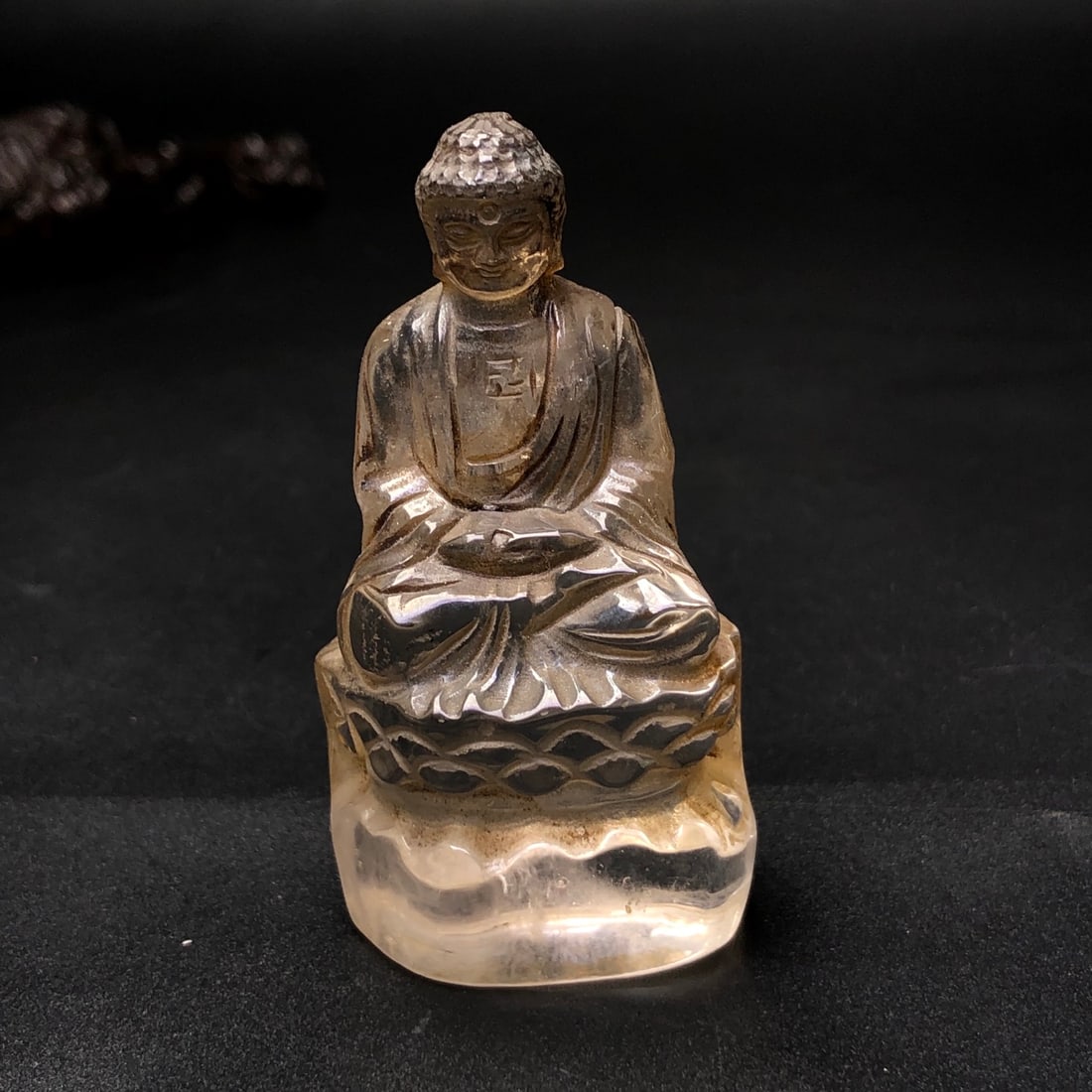 An Exquisite Crystal Sakyamuni Ornament: An Exquisite Crystal Sakyamuni Ornament,Size:65mmx34mm,Weight:66.7g 水晶释迦摩尼像摆件