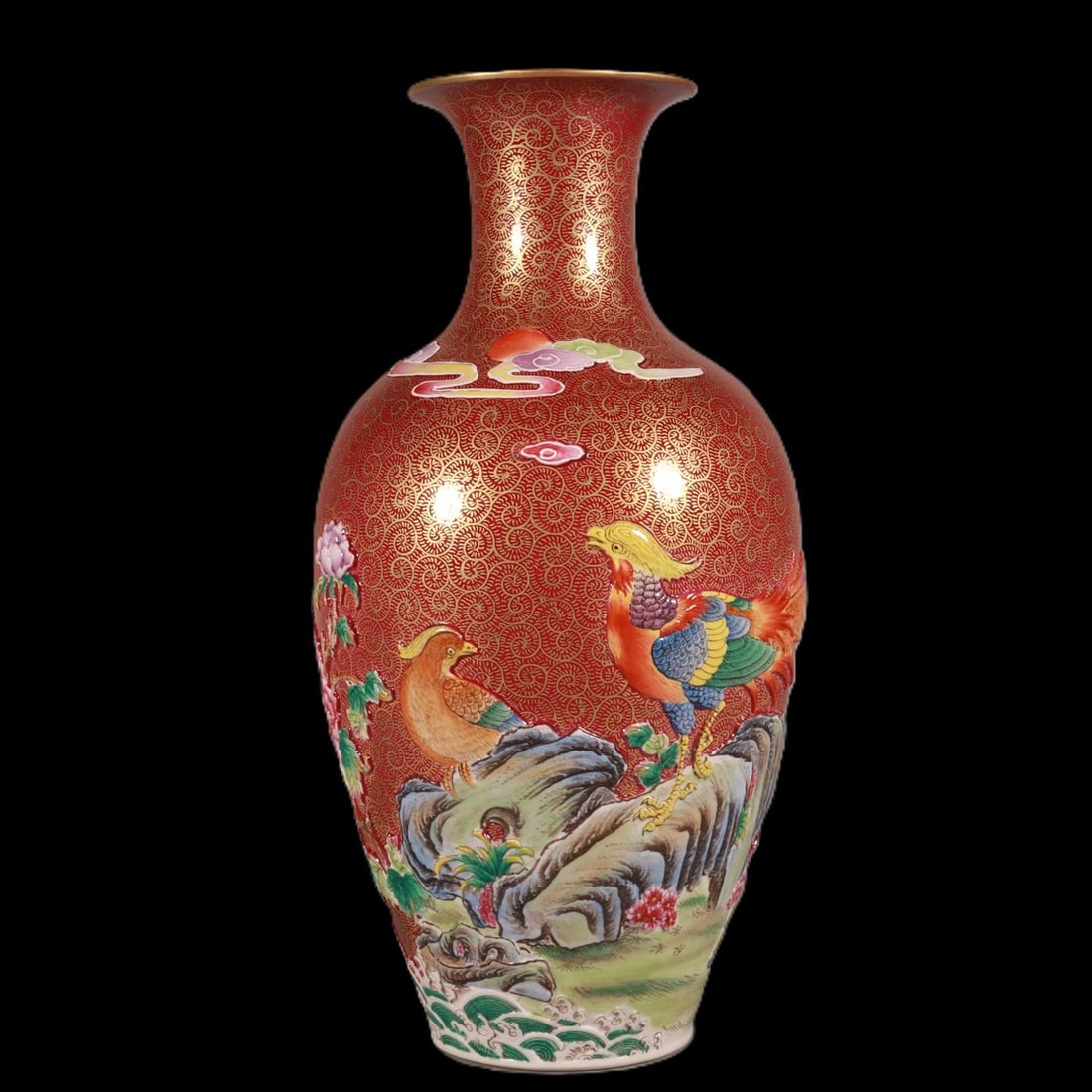 An Exquisite Enamel Flower and Rooster Pattern Vase: An Exquisite Enamel Flower and Rooster Pattern Vase,Qing Dynasty,China,Qianlong Six-character Mark,Size:10.3inx5.3in 珐琅彩花卉鸡纹瓶,中国&#