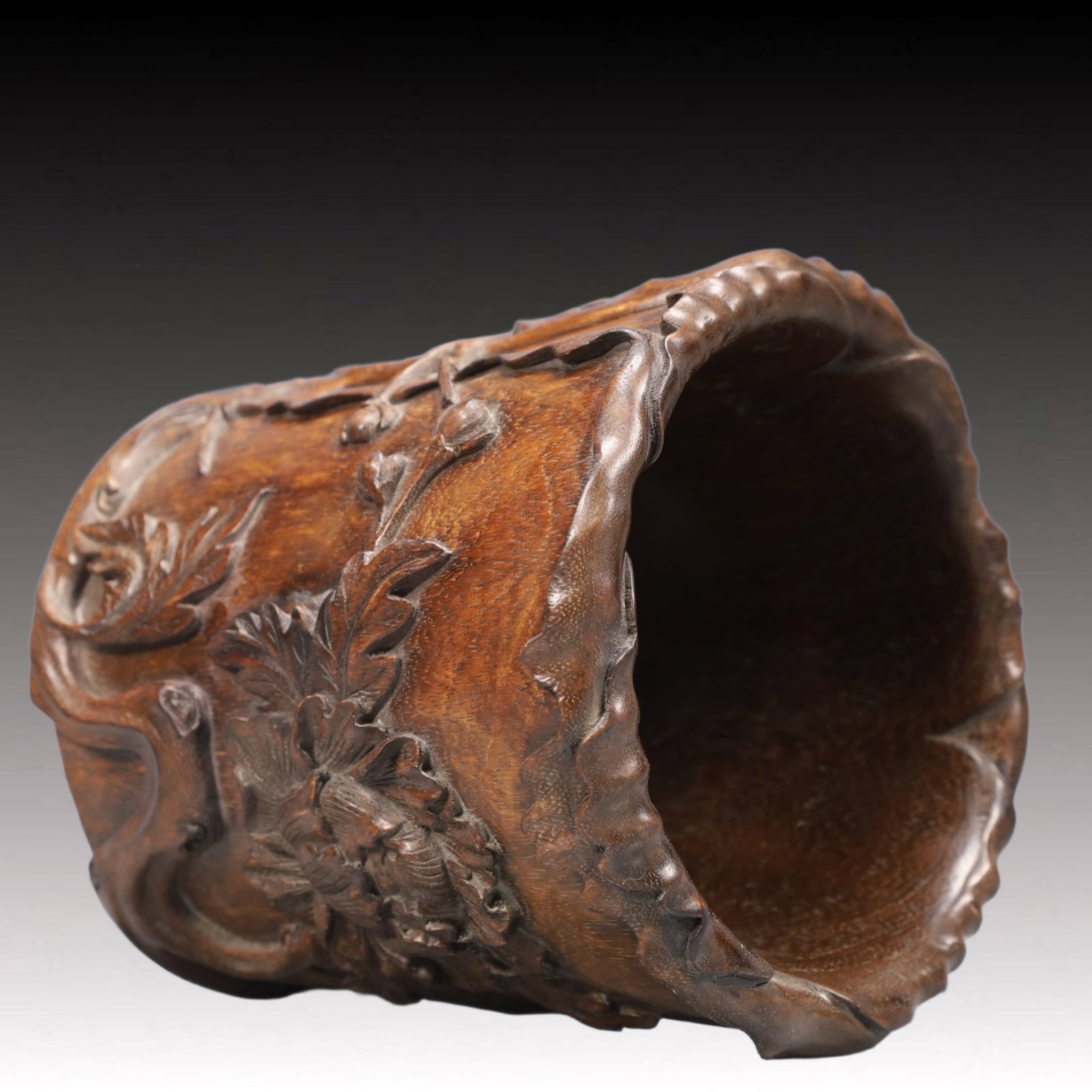 An Exquisite Eaglewood Flower Pattern Brush Pot - 5