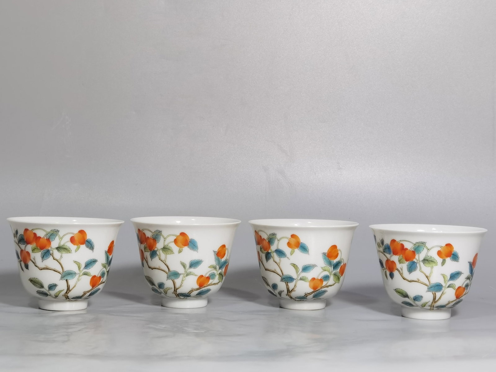 A Set of Fine Famille-Rose Flower Pattern Cups: A Set of Fine Famille-Rose Flower Pattern Cup,Qing Dynasty,China,Yongzheng Six-character Mark,Size:2.6inx2in 一套粉彩花卉纹杯子,中国&#