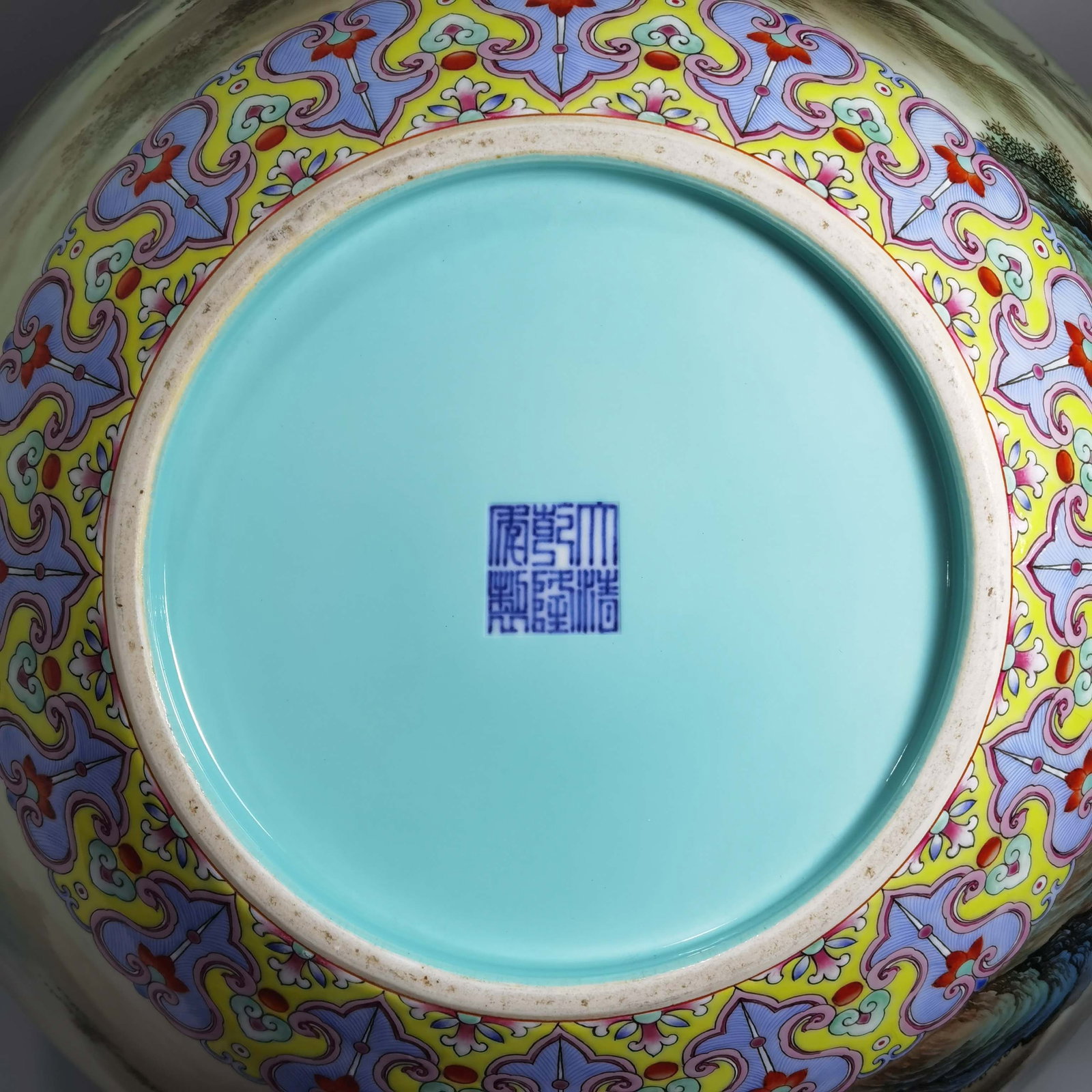 A Huge Enamel Dog Pattern Vase - 9