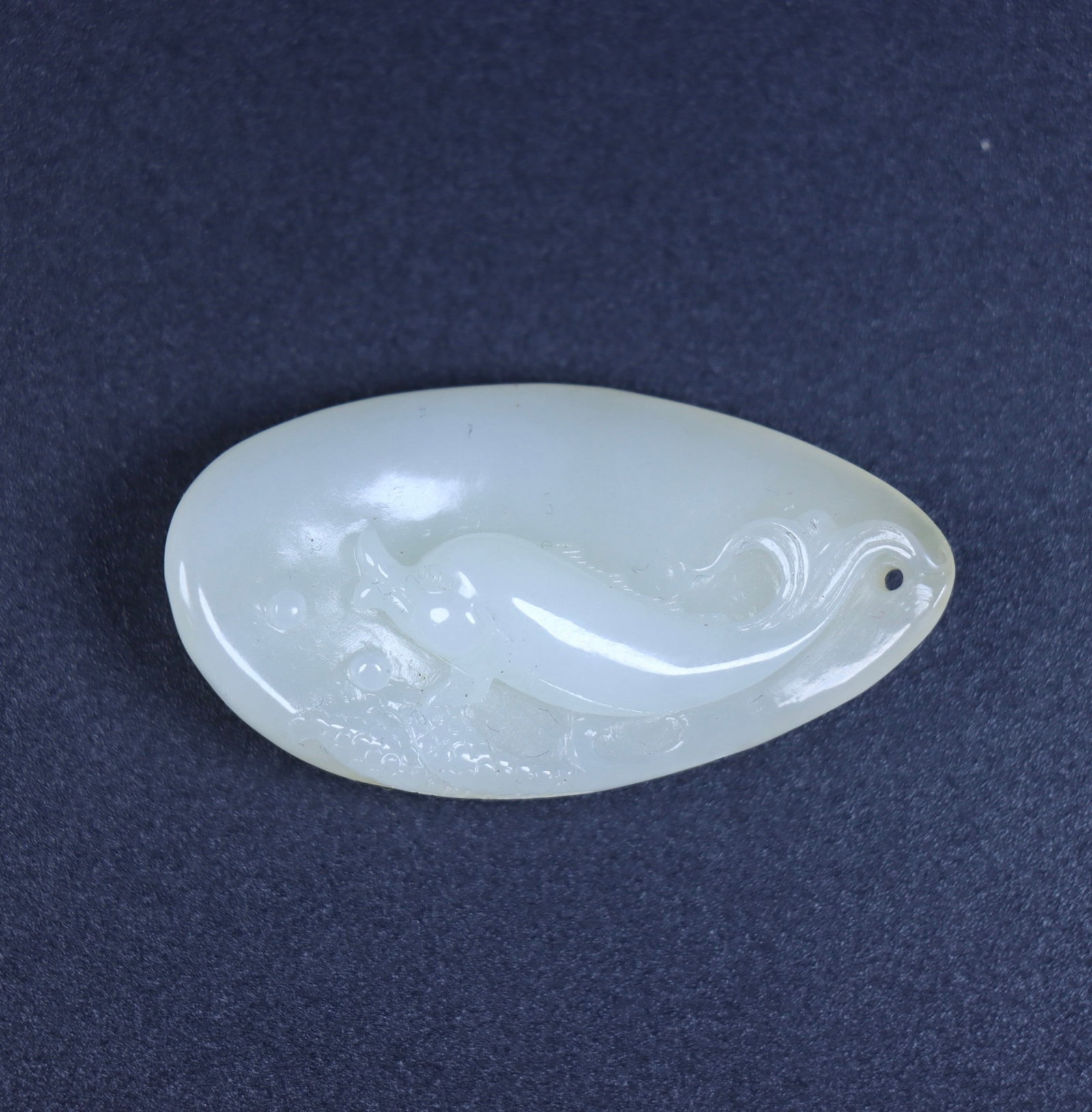 An Exquisite White Jade Fish Pattern Pendant - 6