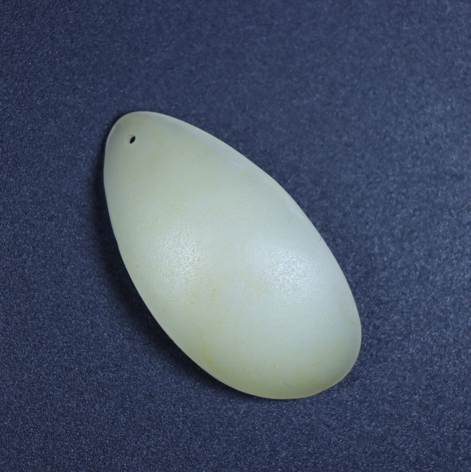 An Exquisite White Jade Fish Pattern Pendant - 9