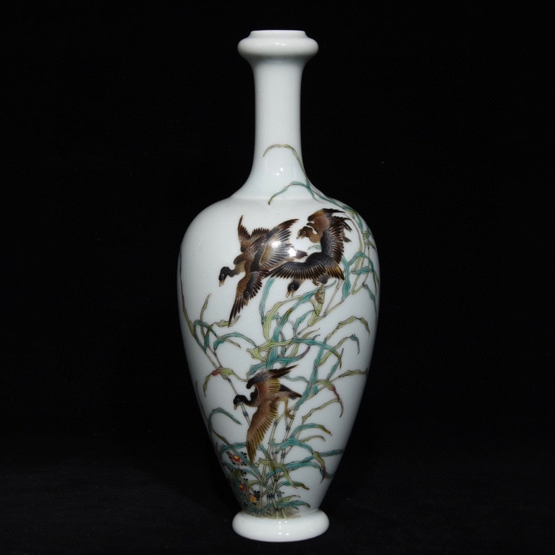 An Exquisite Famille-Rose Flower and Bird Pattern Vase,with poem: An Exquisite Famille-Rose Flower and Bird Pattern Vase,with poem,Qing Dynasty,China,Yongzheng Six-character Mark,Size:9.1inx3.7in 粉彩花鸟纹瓶,带诗ă