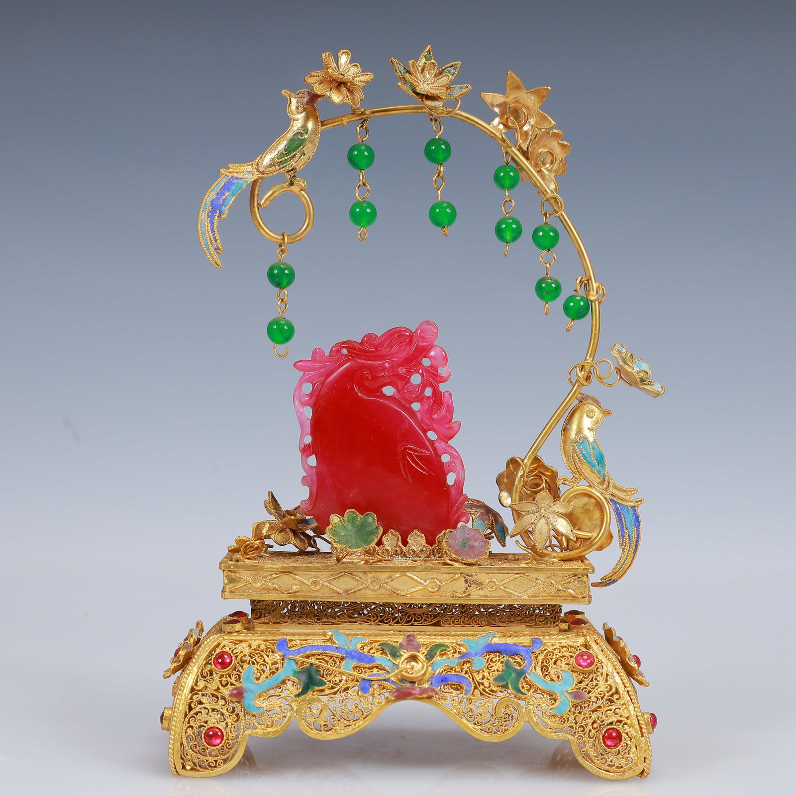 An Exquisite Filigree and Gilding Inlaid Jadeite Dragon Ornament,Inlaid Gems: An Exquisite Filigree and Gilding Inlaid Jadeite Dragon Ornament,Inlaid Gems,Qing Dynasty, China,Qianlong Four-Character Mark,Size:5.1inx2.6inx8.3in,Weight:370g 花丝鎏金嵌
