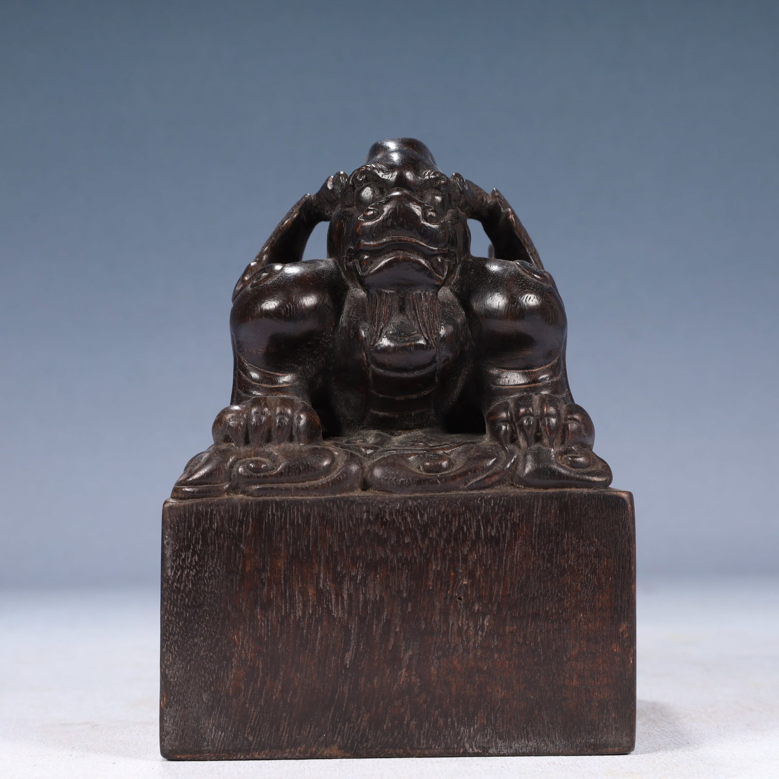 An Exquisite Redwood Auspicious Beast Pattern Seal: An Exquisite Redwood Auspicious Beast Pattern Seal,Qing Dynasty, China,Size:4.3inx5.9in,Weight:400g 沉香木瑞兽纹印章,中国清代