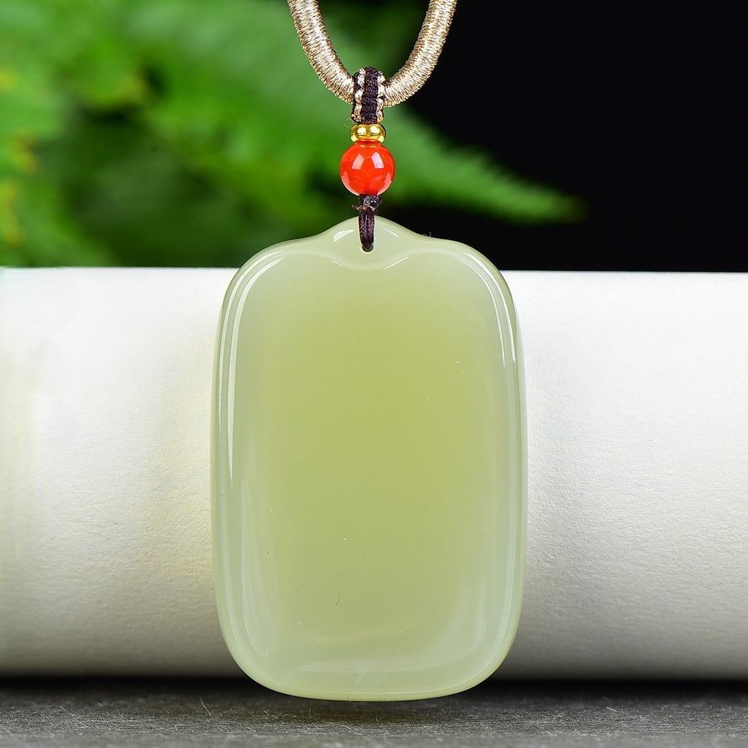 An Exquisite Greenish Jade Pendant: An Exquisite Greenish Jade Pendant,Size:1.3inx2in 青玉挂件