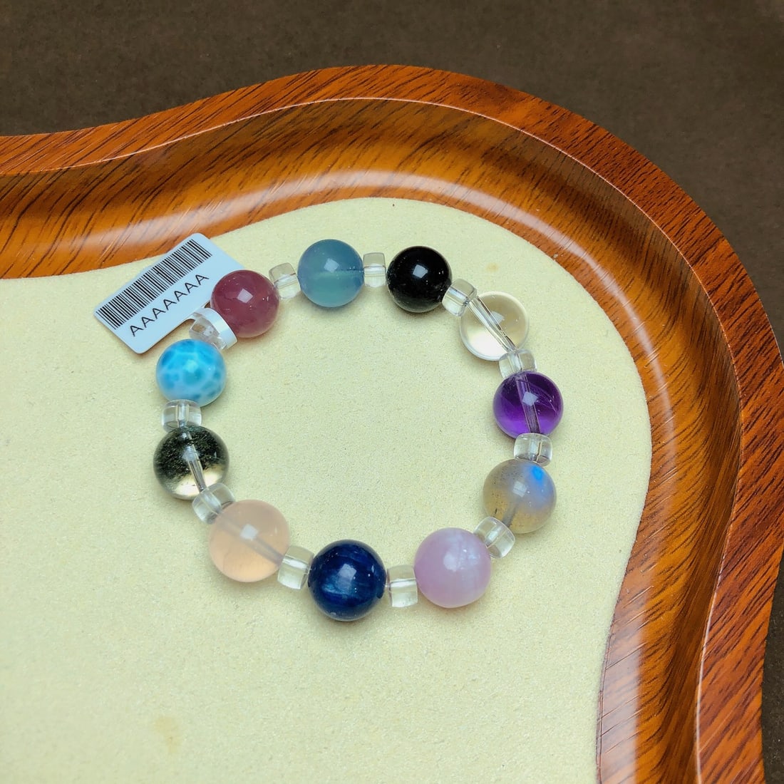 An Exquisite Crystal Bracelet: An Exquisite Crystal Bracelet,Size:0.5in,Weight:31.4g 水晶手串