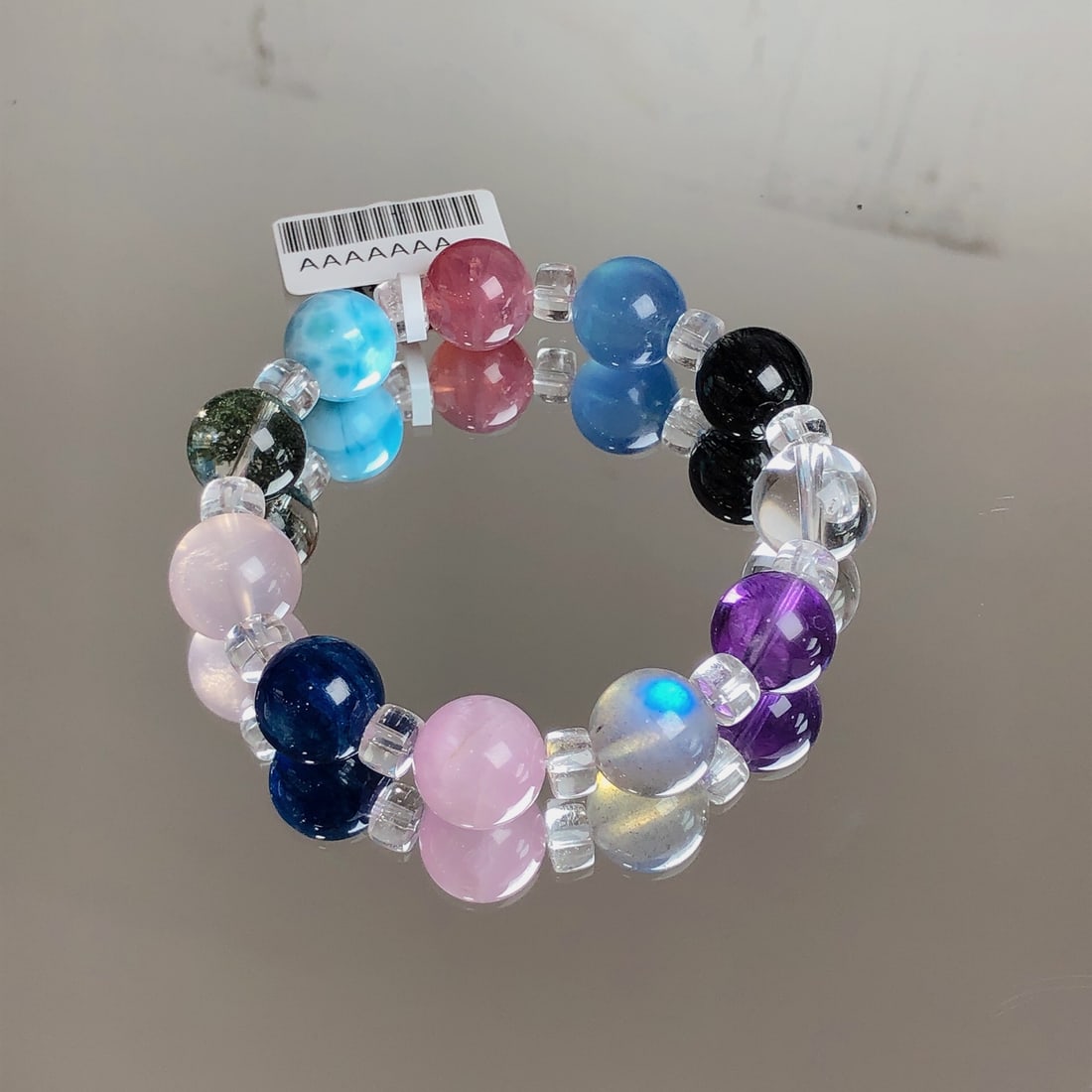 An Exquisite Crystal Bracelet - 2