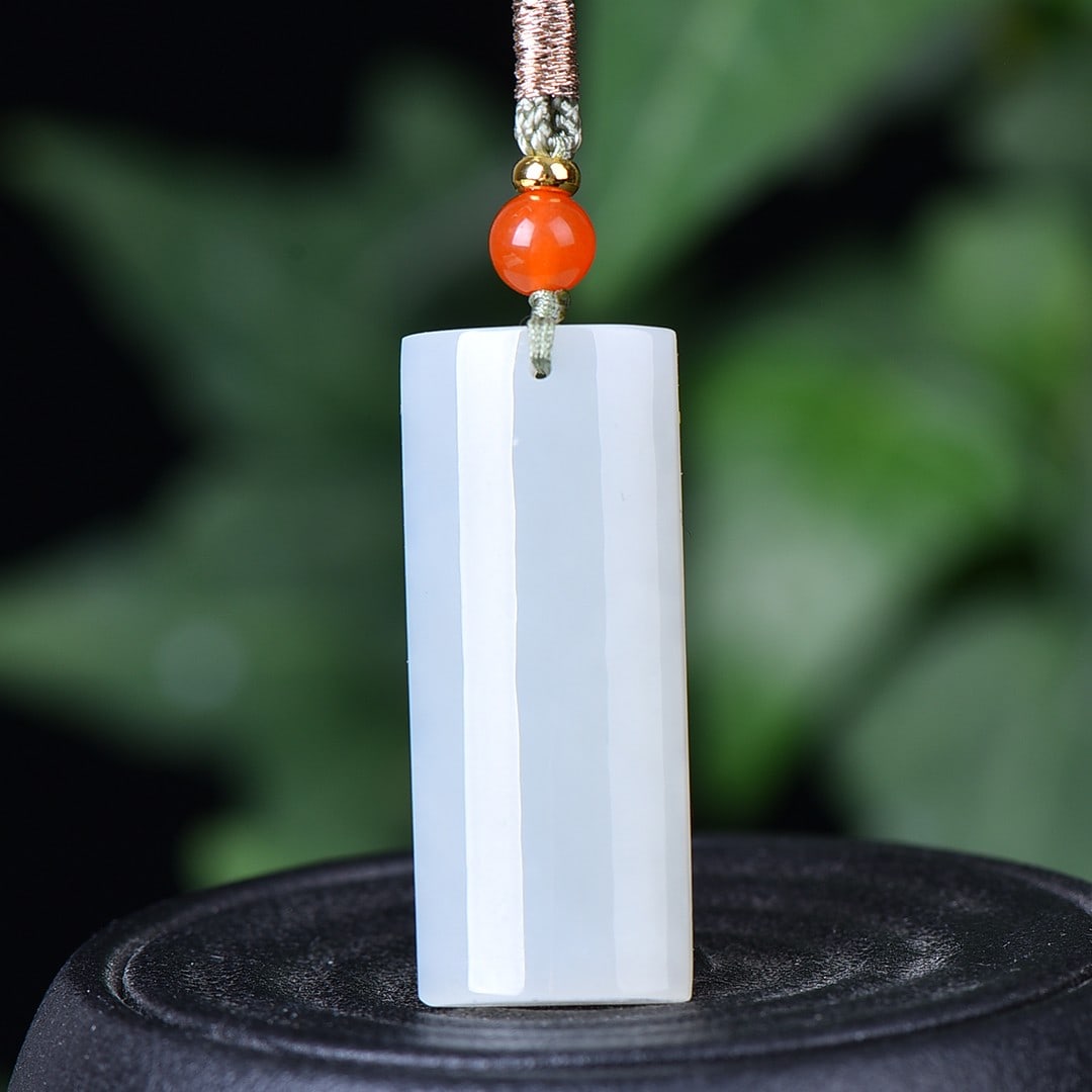 An Exquisite White Jade Pendant: An Exquisite White Jade Pendant,Size:0.6inx1.5in 白玉挂件