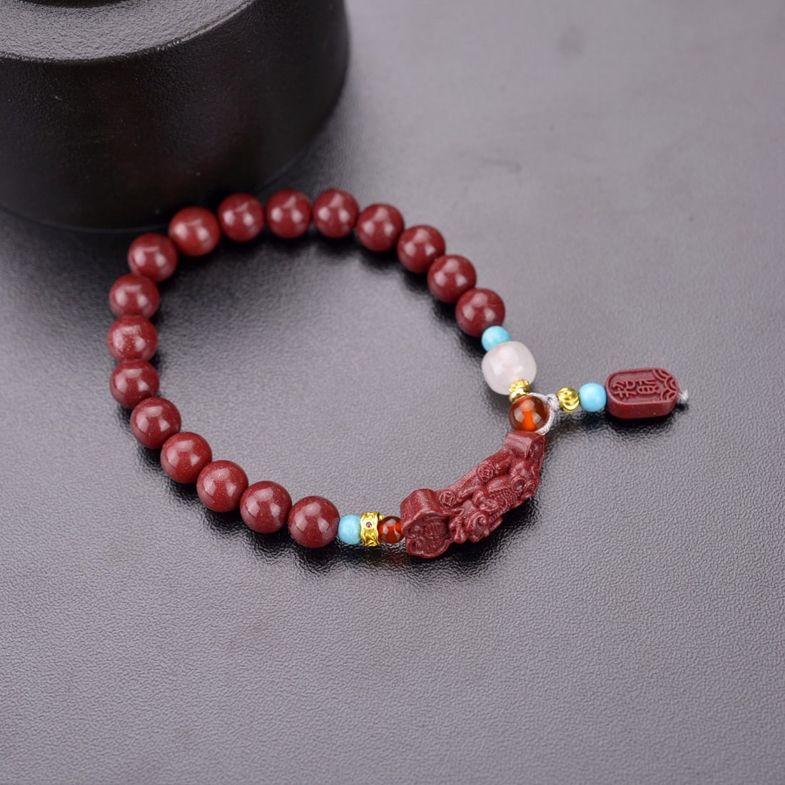 An Exquisite Cinnabar Wealth-Attracting Creature Bracelets: An Exquisite Cinnabar Wealth-Attracting Creature Bracelets,Size:0.3inx0.3in 朱砂貔貅手链