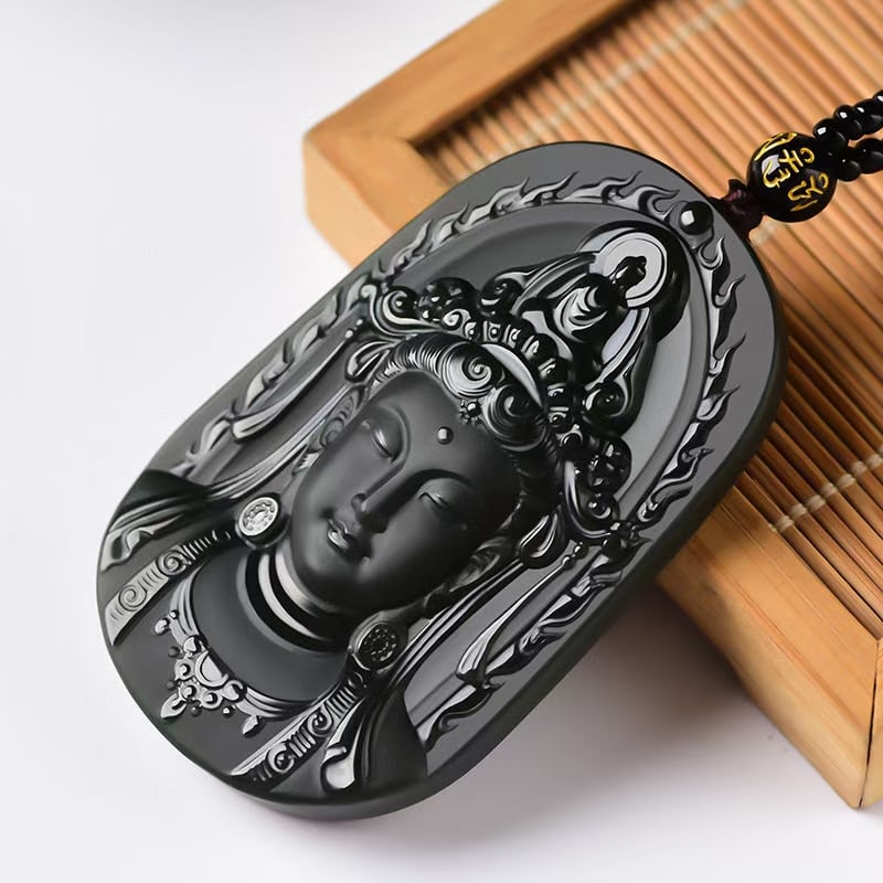 An Exquisite Cyan jade Statue of Avalokitesvara Pendant: An Exquisite Cyan jade Statue of Avalokitesvara Pendant 青玉观音像挂件