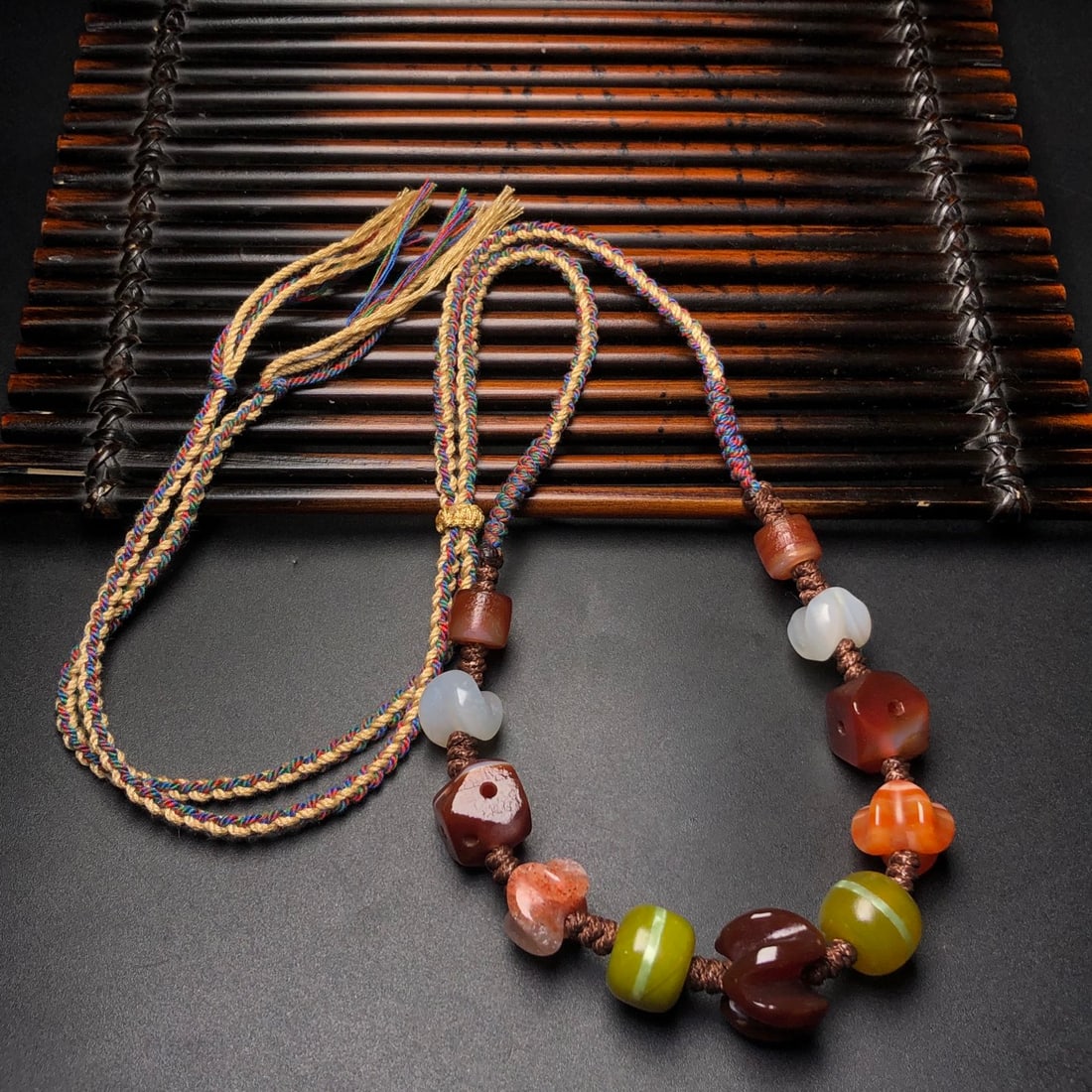 An Exquisite Agate Pendant - 4